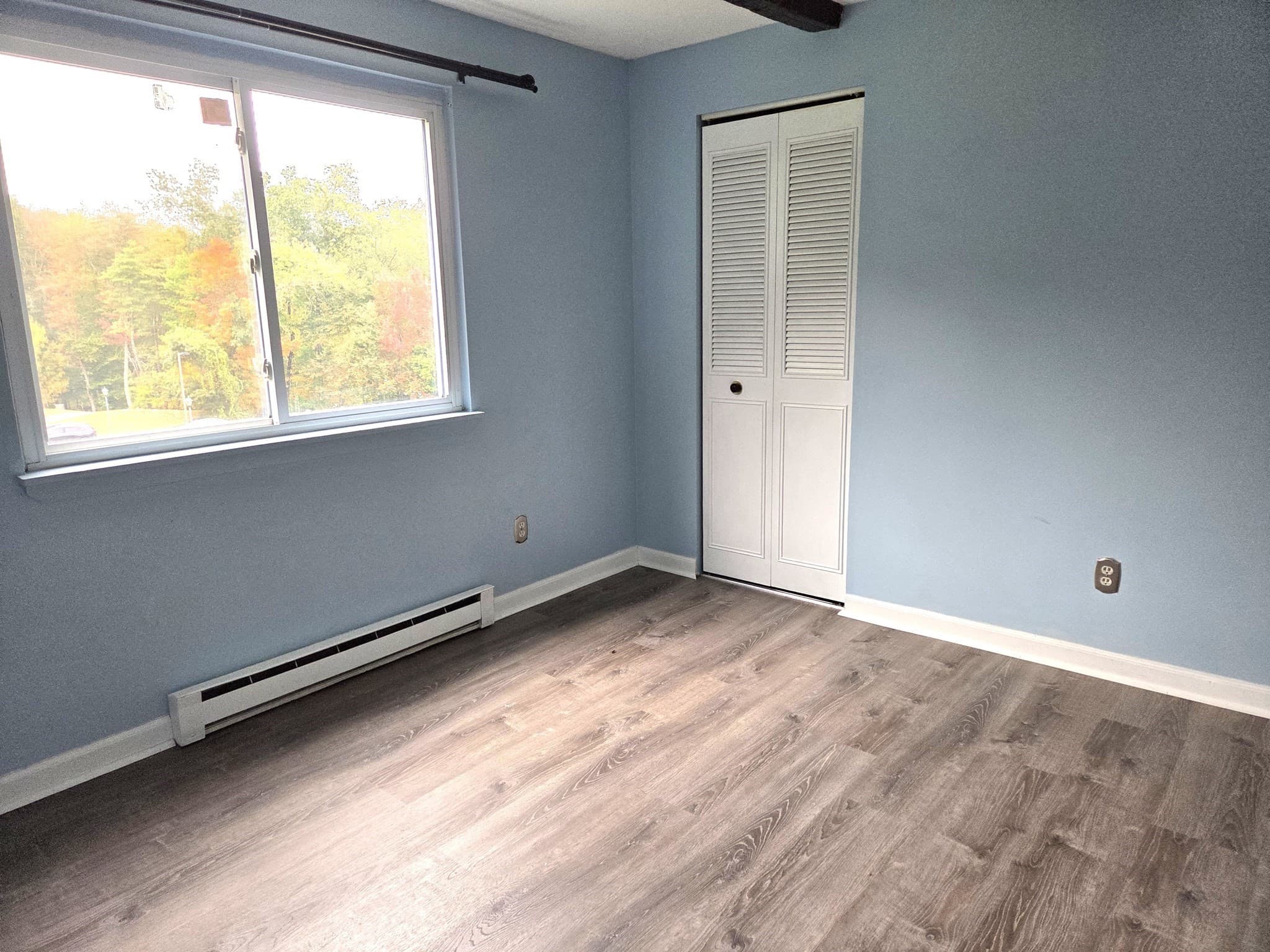 Condominium at 129 Quaker Highway # 23, Uxbridge MA 01569, Uxbridge, photo 19 of 28