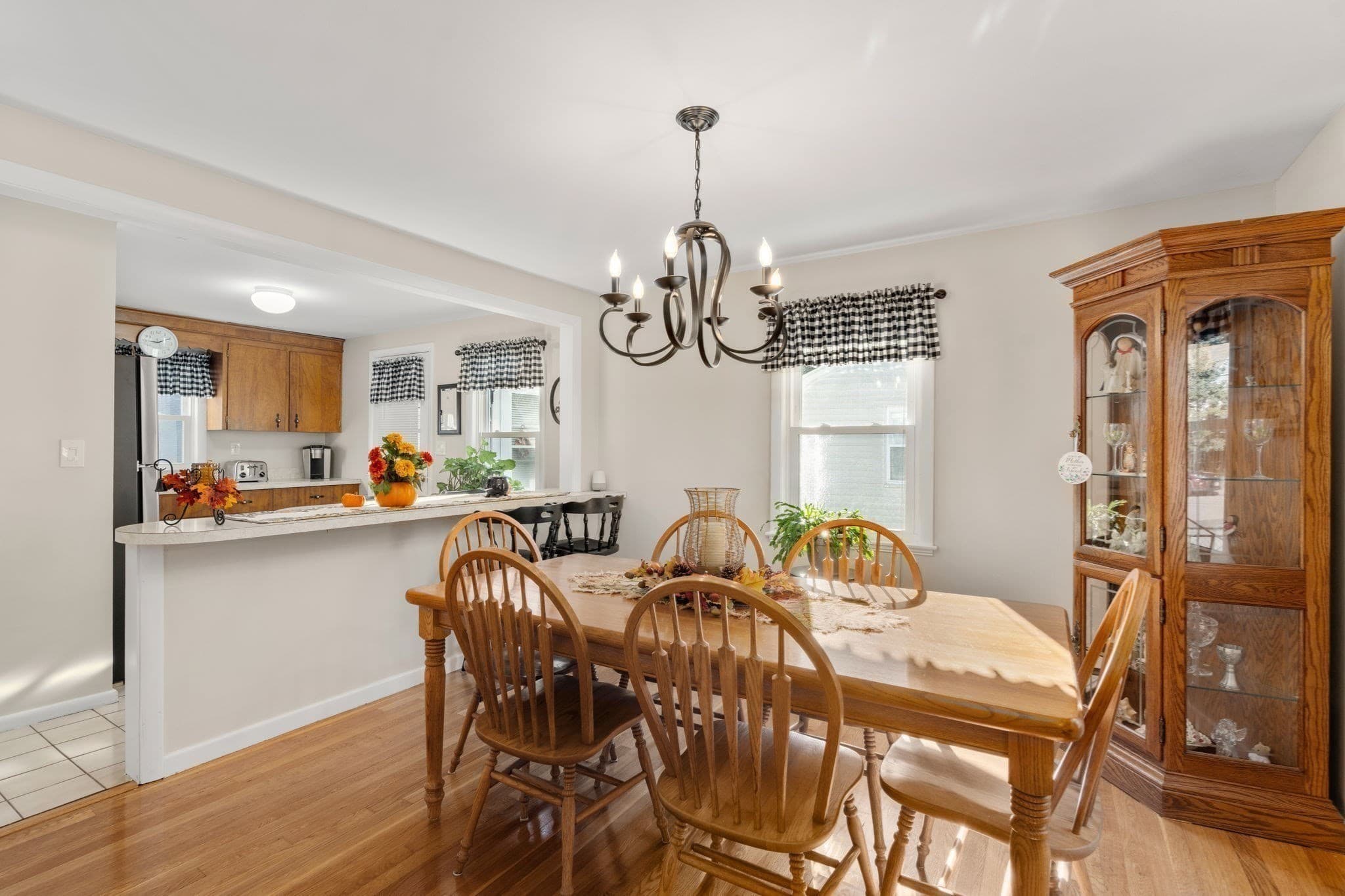 Single Family Residence at 124 Windham Rd, Boston MA 02136, Boston, photo 11 of 40
