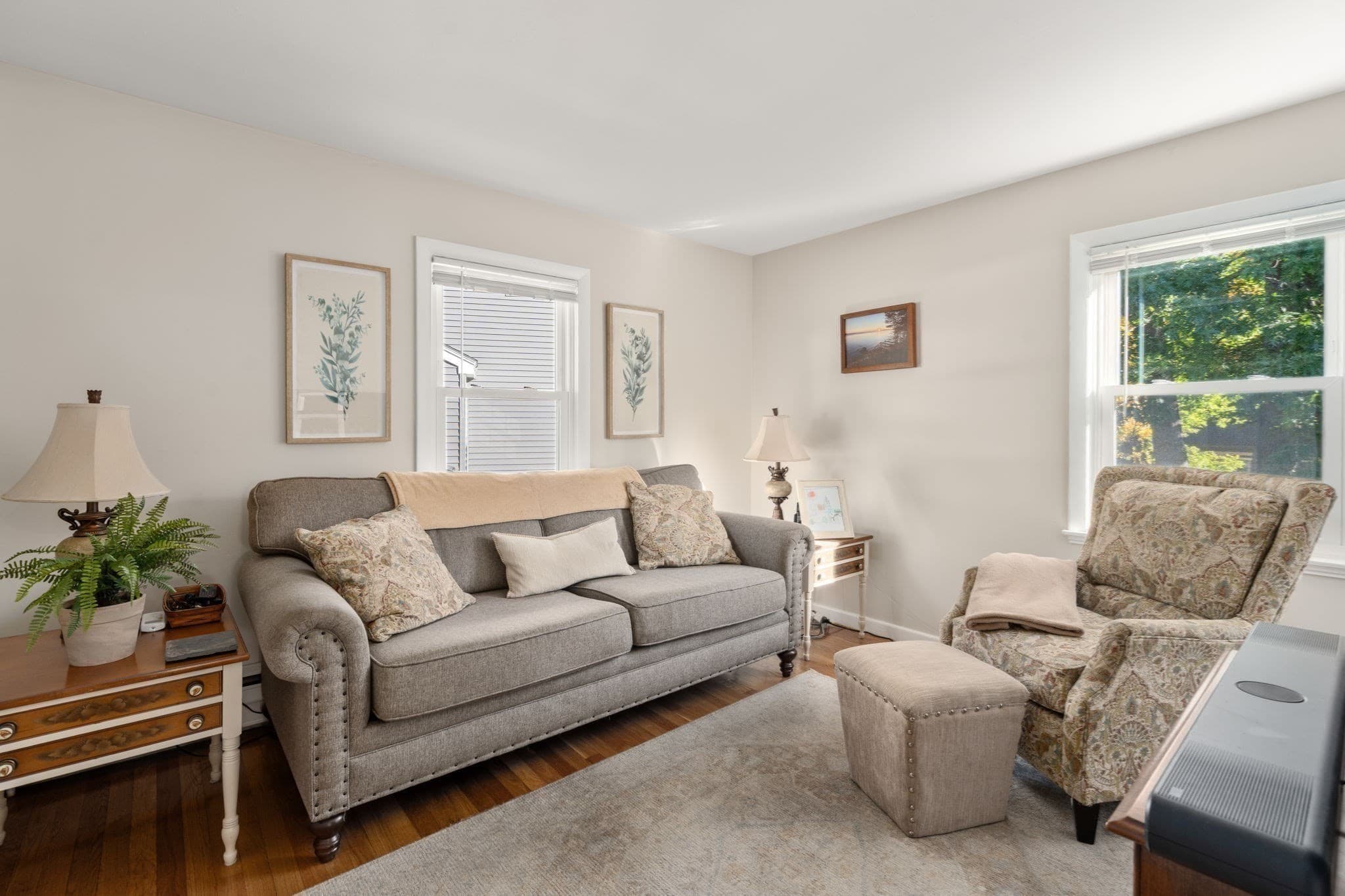 Single Family Residence at 124 Windham Rd, Boston MA 02136, Boston, photo 8 of 40
