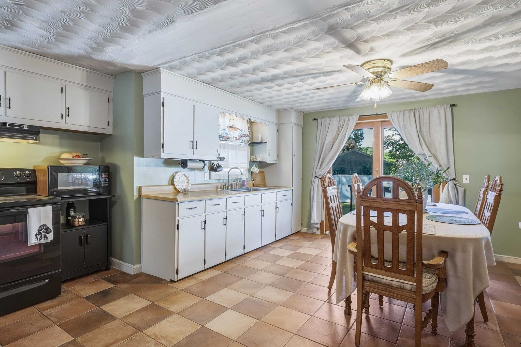 Single Family Residence at 49 Crest St, Ludlow MA 01056, Ludlow, photo 3 of 33