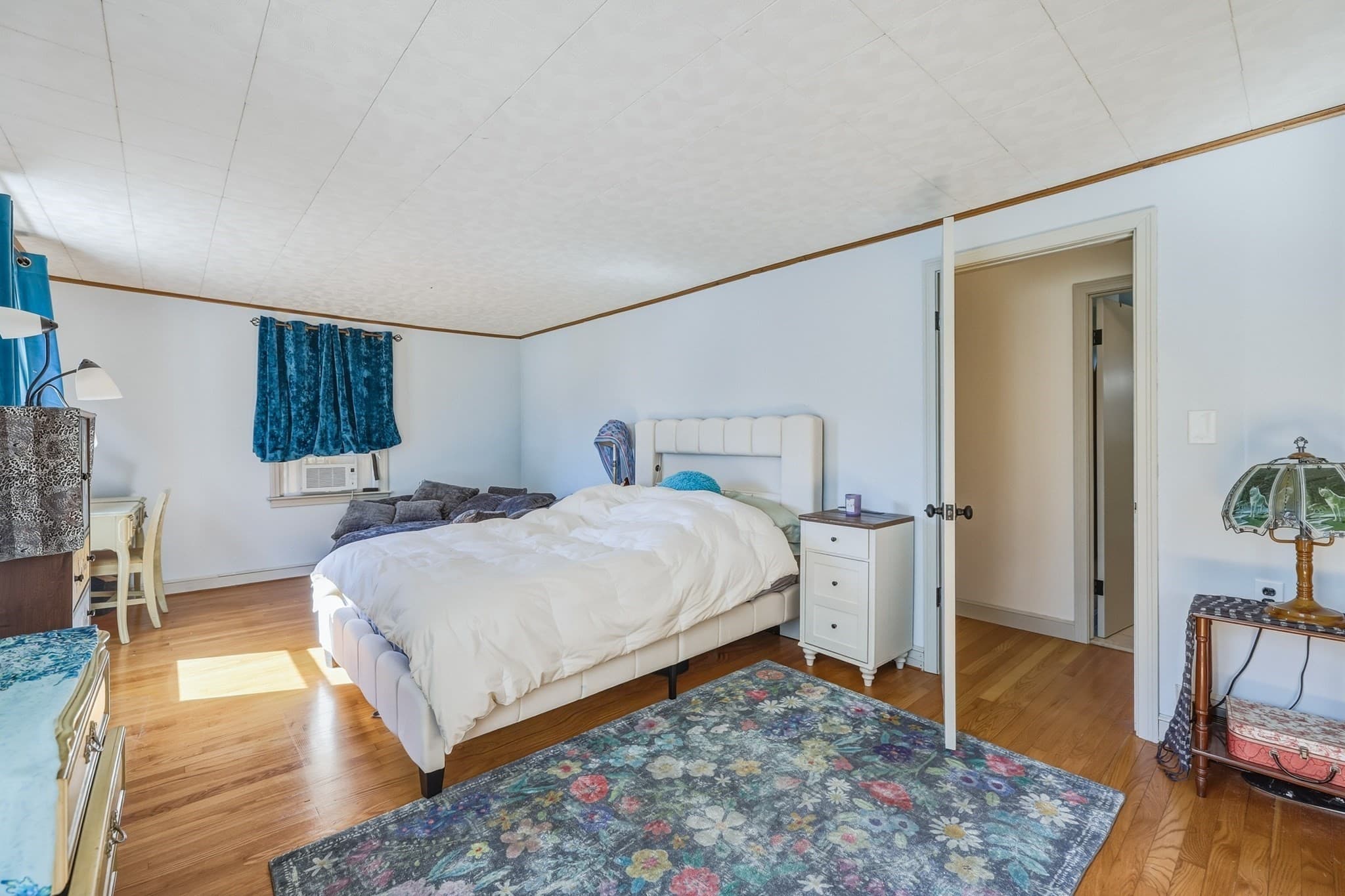 Single Family Residence at 49 Crest St, Ludlow MA 01056, Ludlow, photo 14 of 33