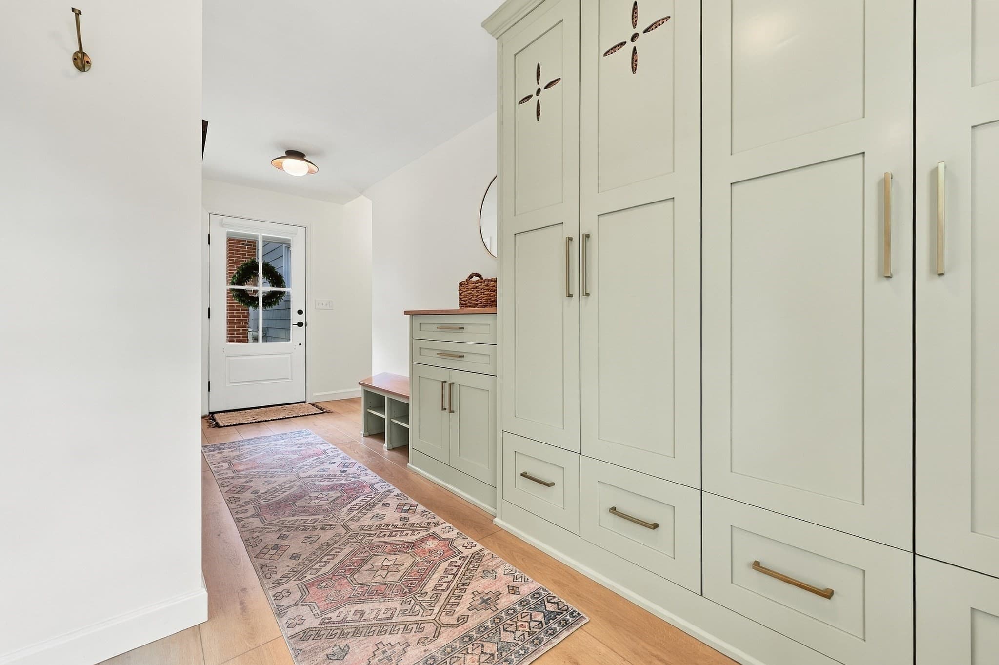Single Family Residence at 2 Azalea Rd, Newburyport MA 01950, Newburyport, photo 5 of 42