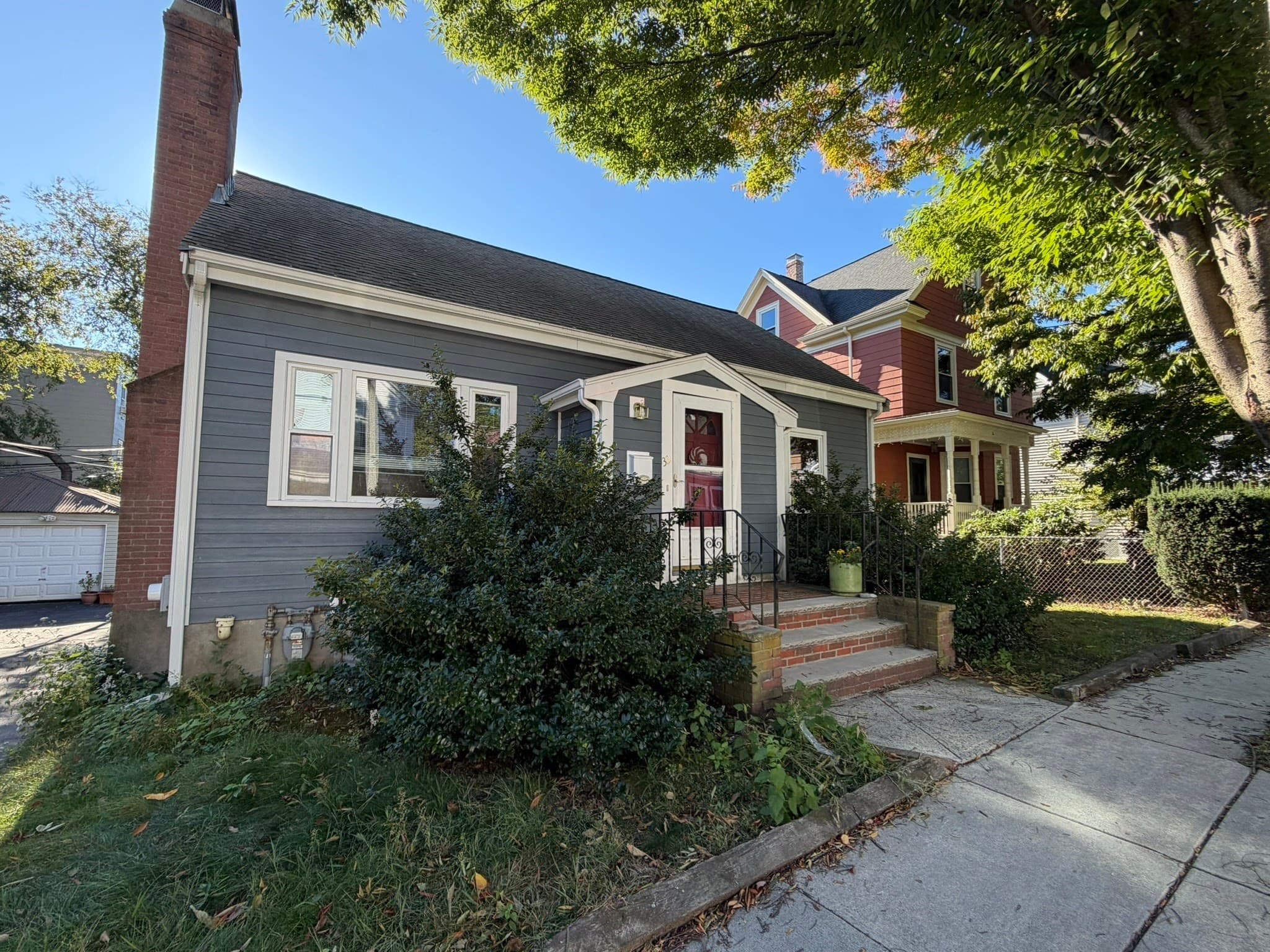 Single Family Residence at 32 Aldrich St, Boston MA 02131, Boston, photo 2 of 22
