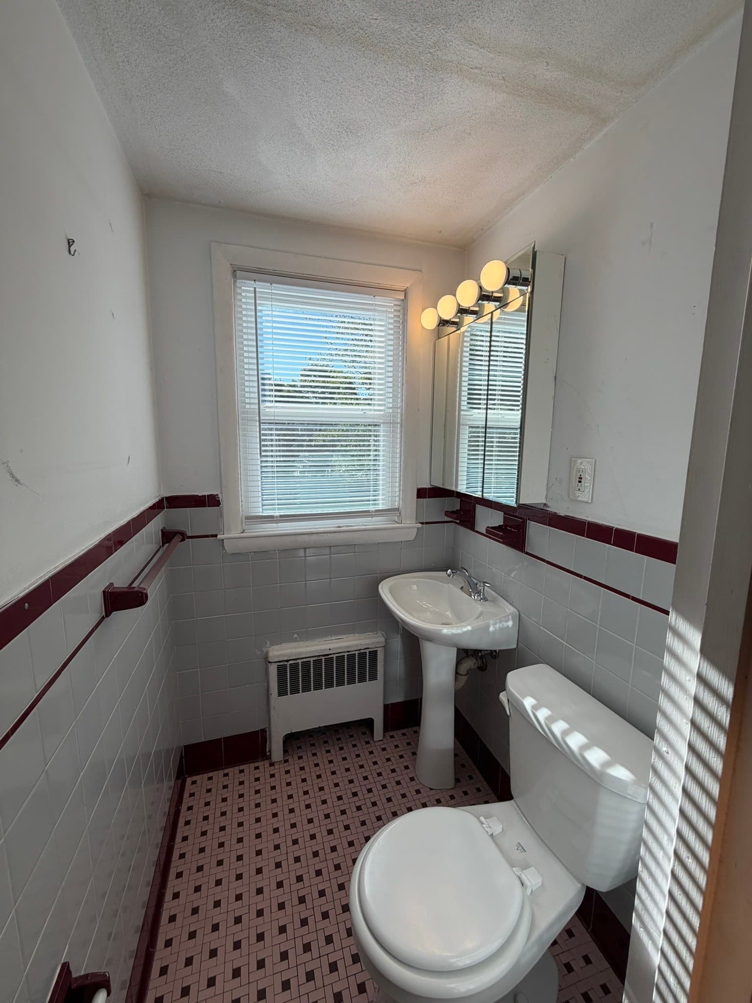 Single Family Residence at 32 Aldrich St, Boston MA 02131, Boston, photo 13 of 22