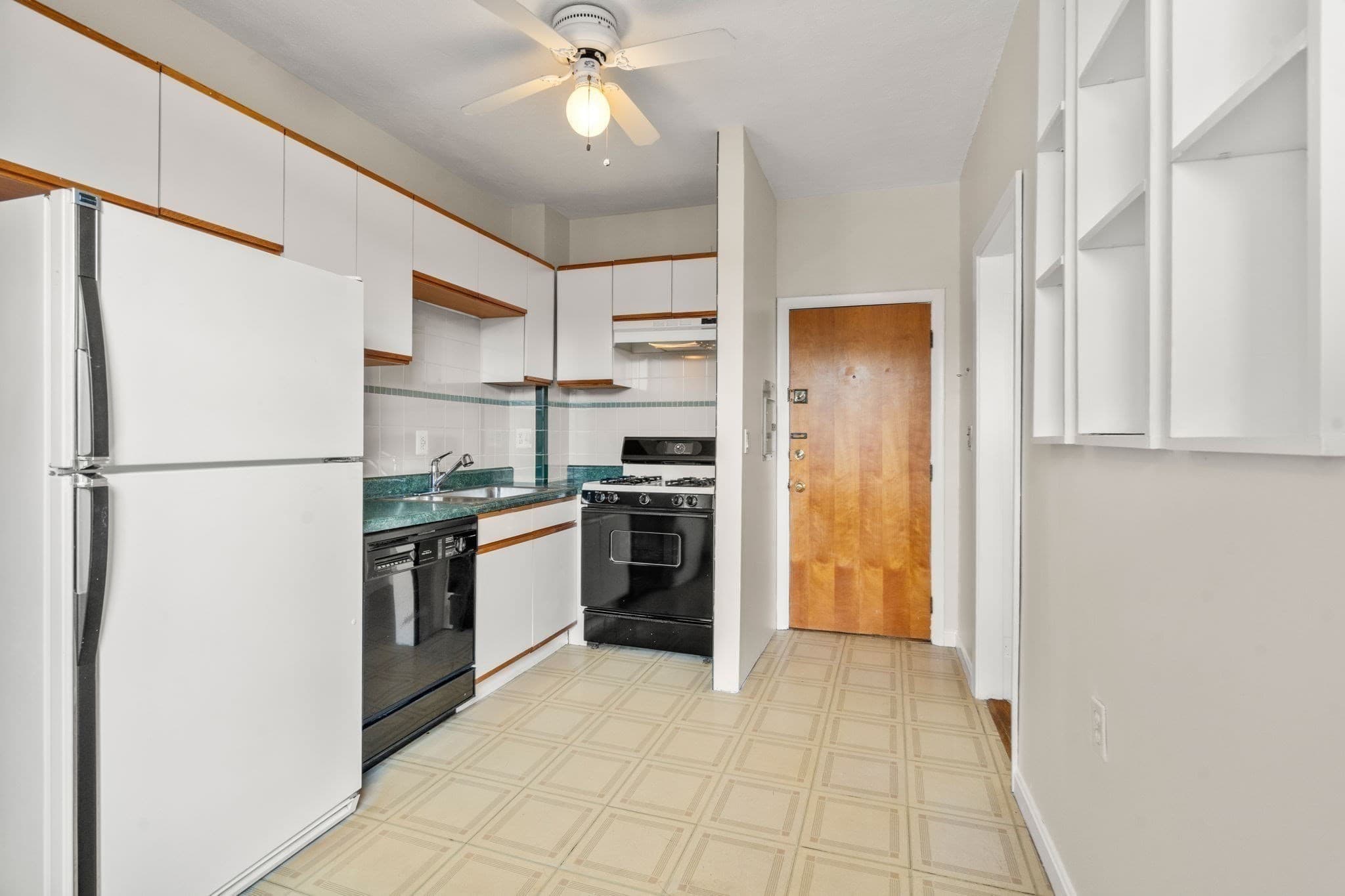Condominium at 61 Thatcher St # 5A, Brookline MA 02446, Brookline, photo 8 of 15