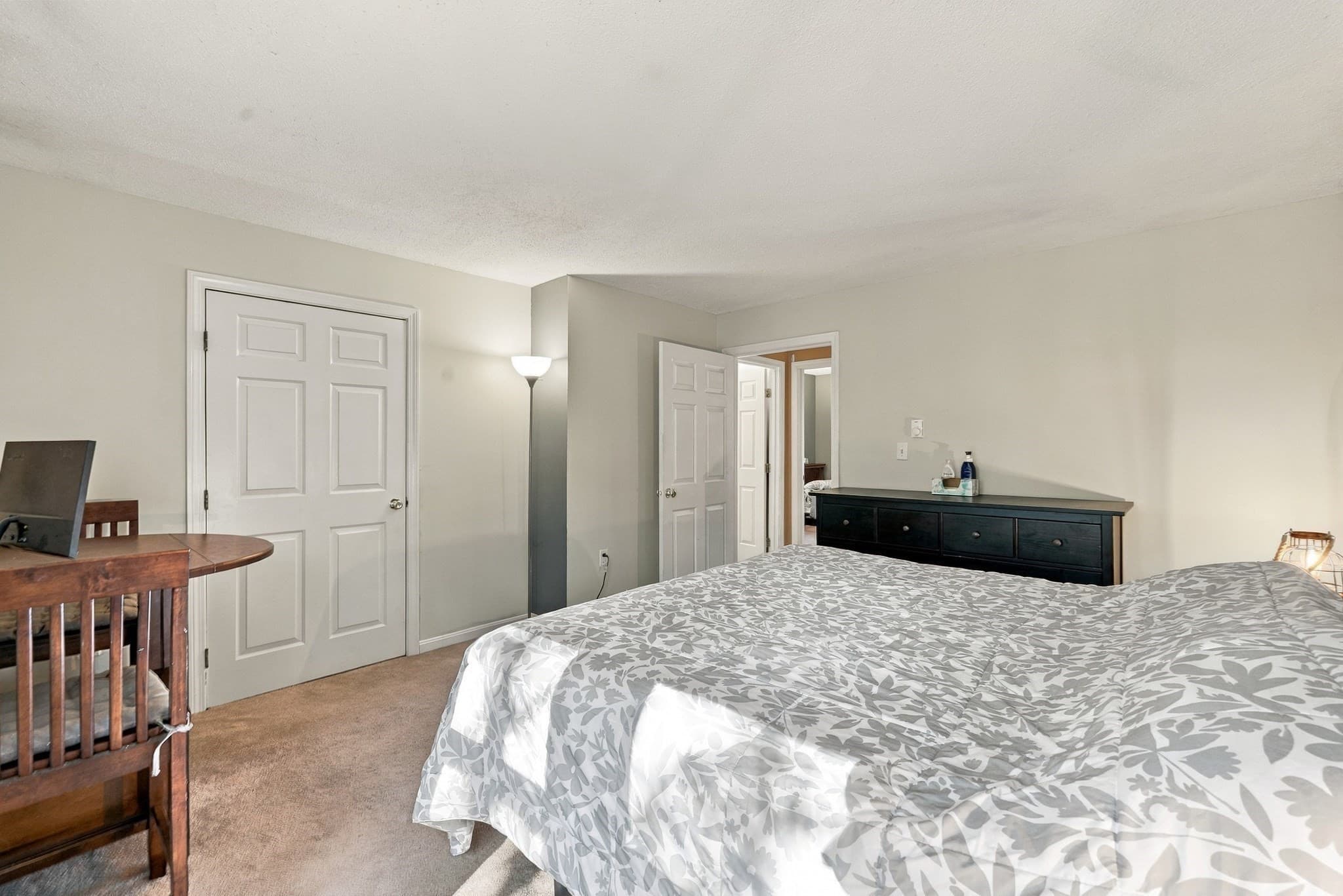 Condominium at 20 Banner Pl # C2, Winchendon MA 01475, Winchendon, photo 20 of 32