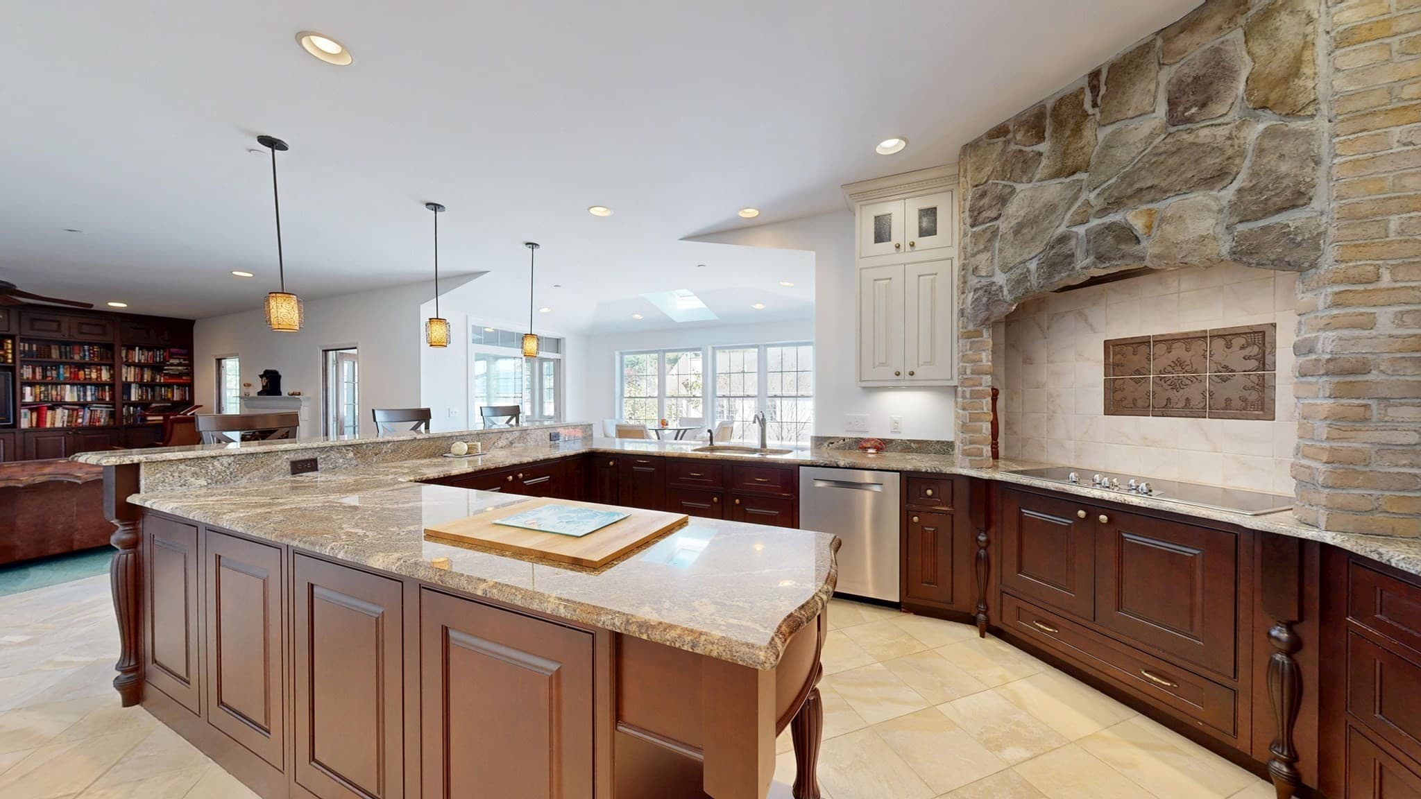 Single Family Residence at 138 Amberville Rd, North Andover MA 01845, North Andover, photo 5 of 42