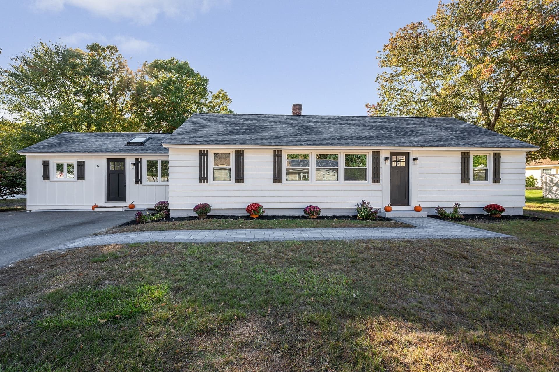 6 Bacon Street, Pepperell MA 01463