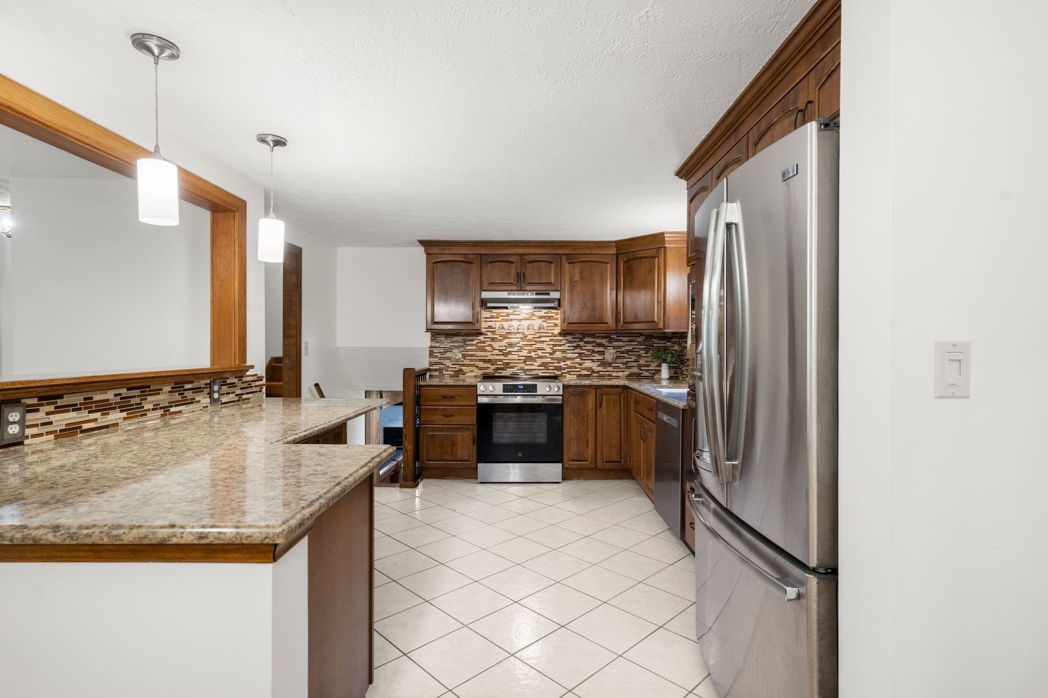 Single Family Residence at 211 Clark Rd, Plymouth MA 02360, Plymouth, photo 9 of 42