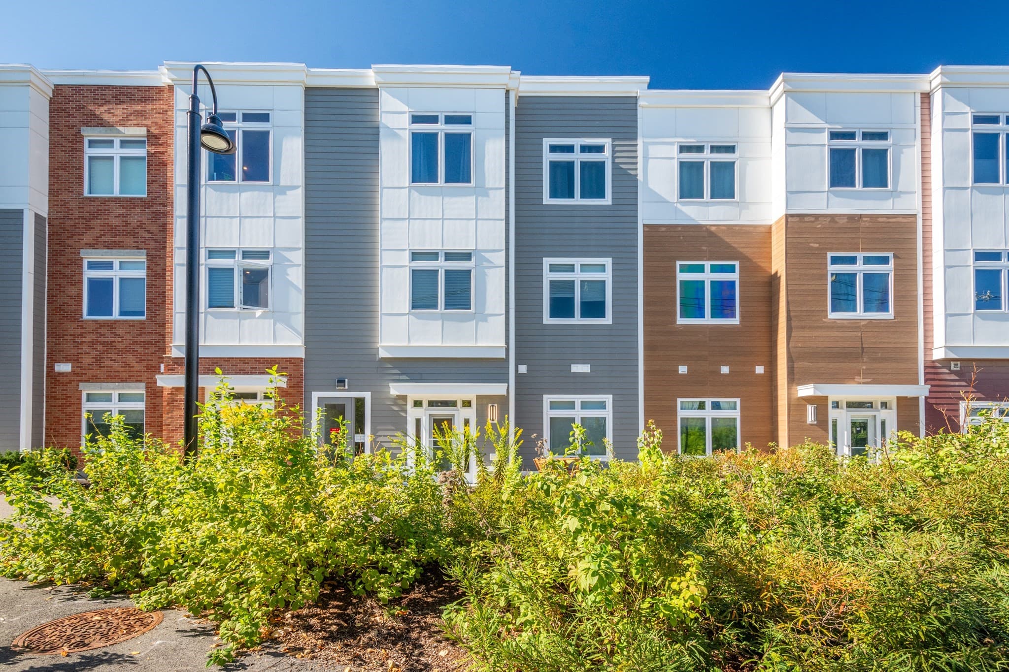 Condominium at 60 Cross St E # 106, Somerville MA 02145, Somerville, photo 2 of 27