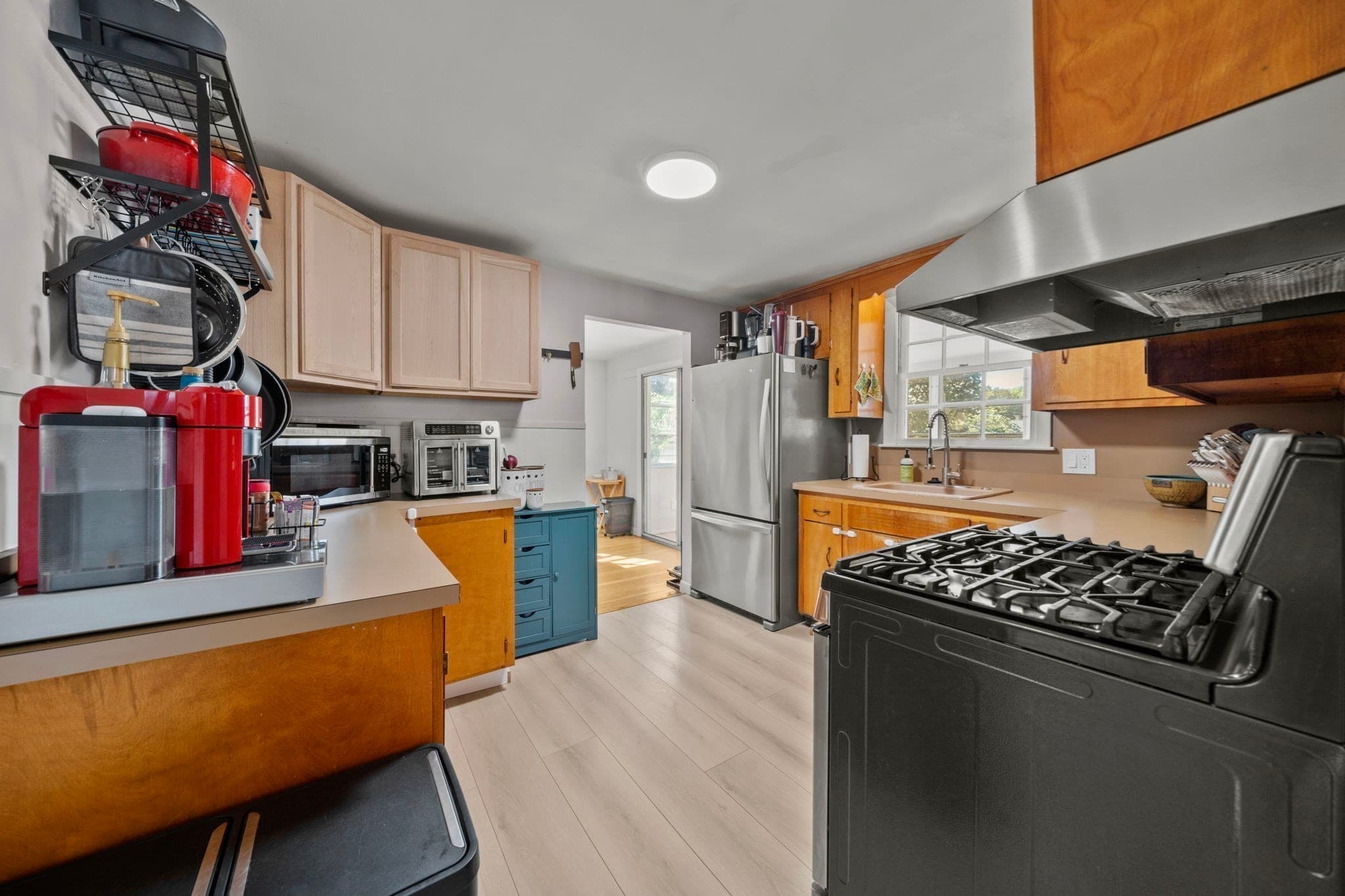 Single Family Residence at 18 Thompson Ln, Lynn MA 01904, Lynn, photo 15 of 42