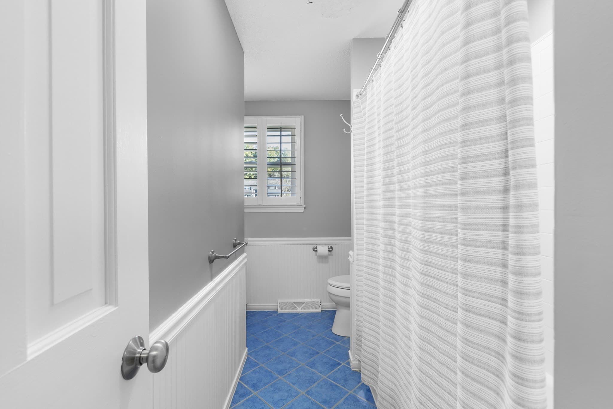 Single Family Residence at 70 Westwind Rd, Lowell MA 01852, Lowell, photo 16 of 31