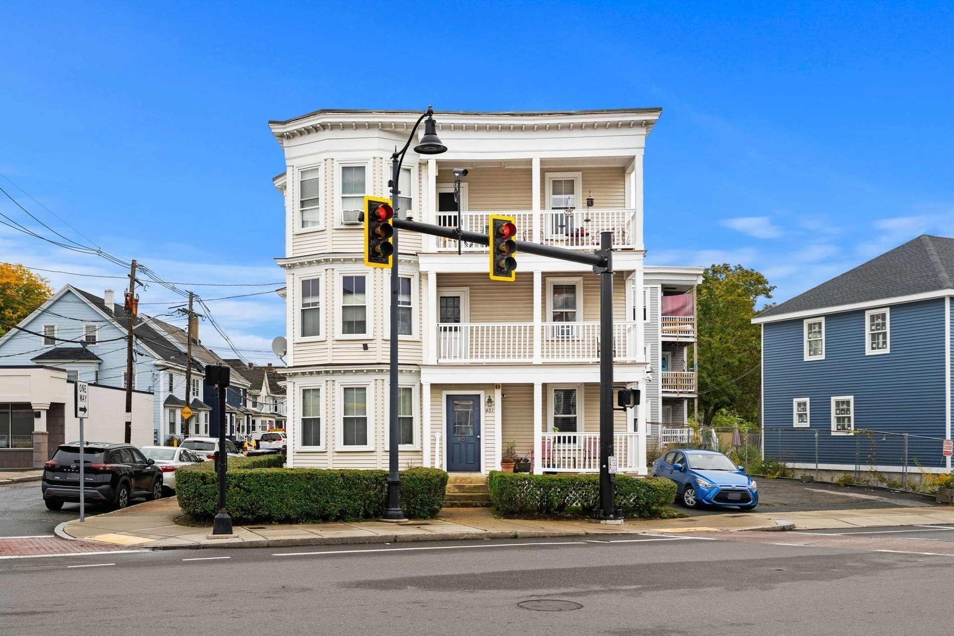401 Cabot St # 4, Beverly MA 01915