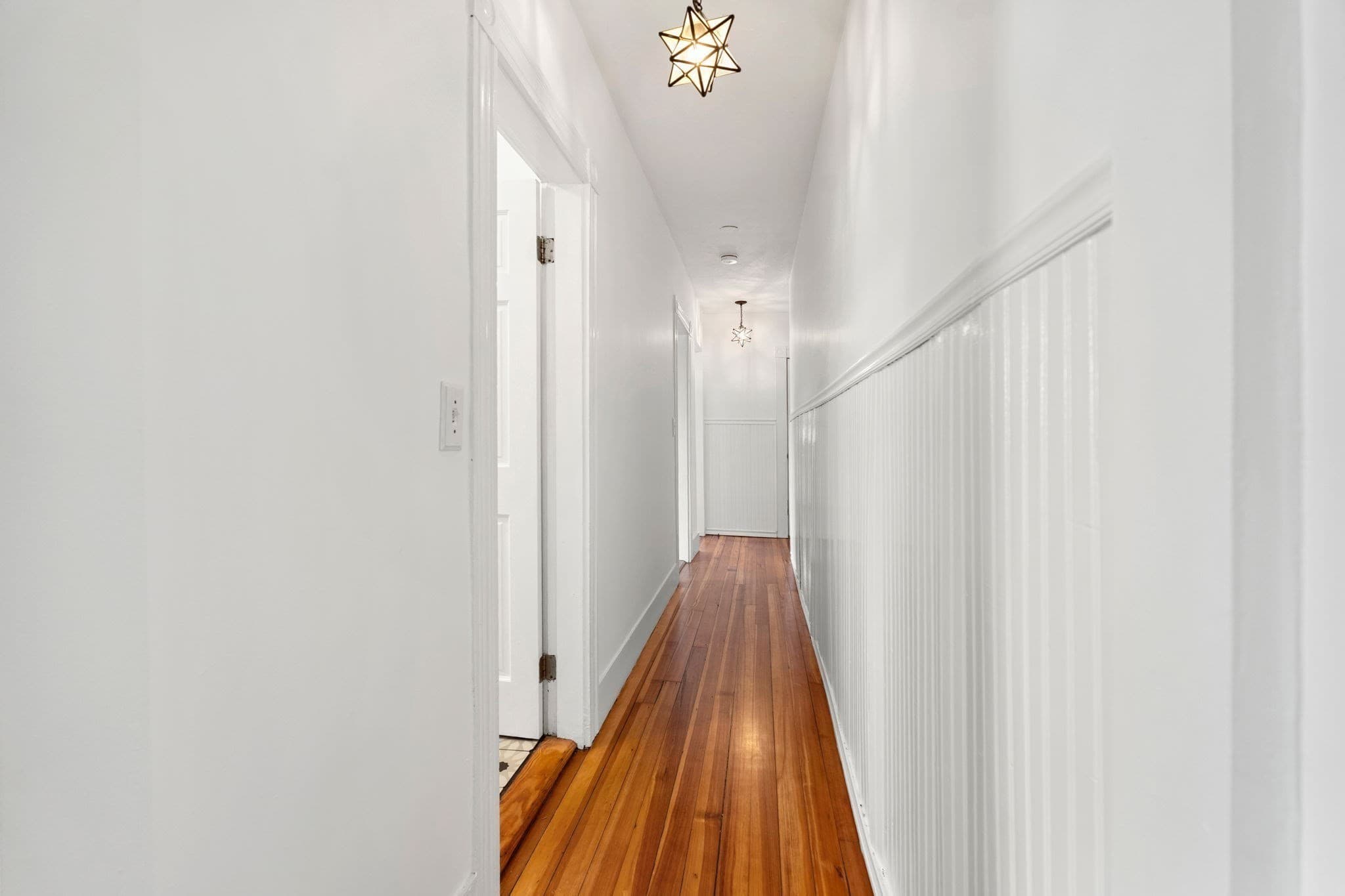 Condominium at 401 Cabot St # 4, Beverly MA 01915, Beverly, photo 18 of 25