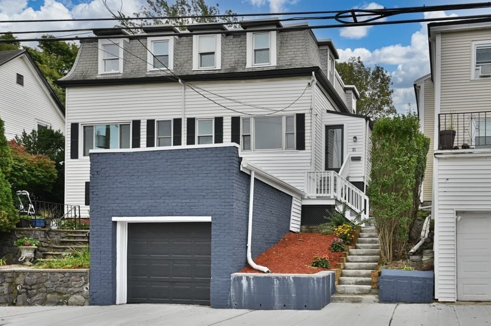 21 Jefferson Ave, Chelsea MA 02150