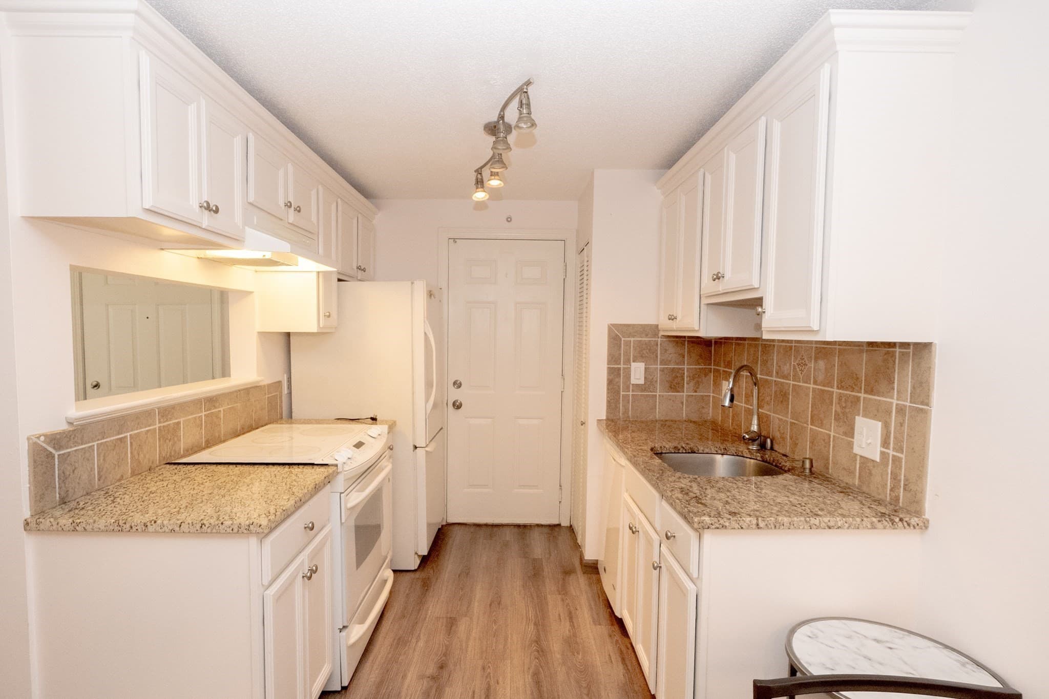 Condominium at 11 Thoreau Ct # 2, Natick MA 01760, Natick, photo 5 of 17