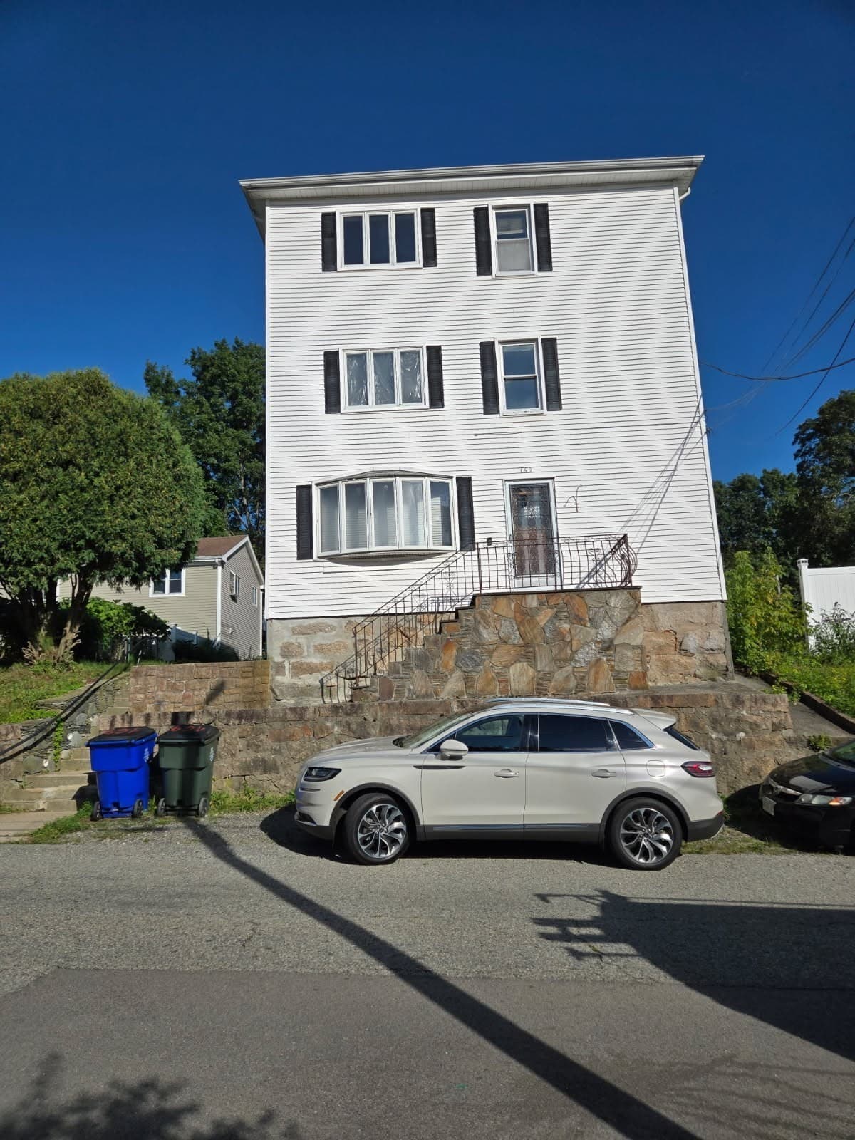 3 Family at 169 Chavenson St, Fall River MA 02723, Fall River, photo 2 of 13