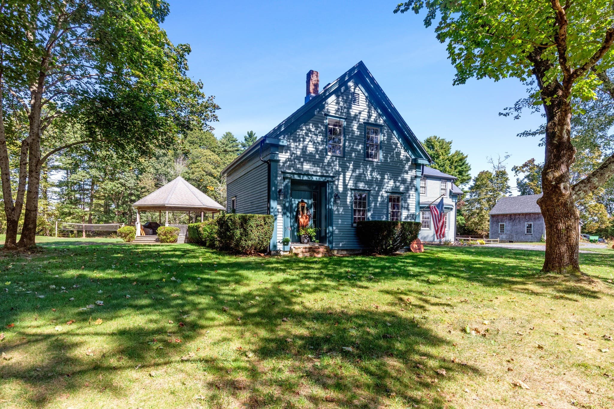 Single Family Residence at 18 Lakeview St, Carver MA 02330, Carver, photo 2 of 42