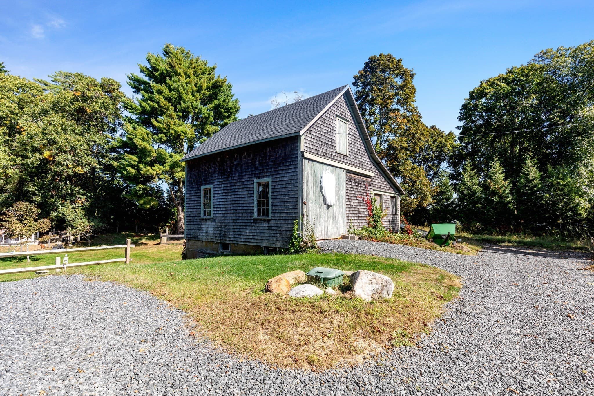 Single Family Residence at 18 Lakeview St, Carver MA 02330, Carver, photo 9 of 42