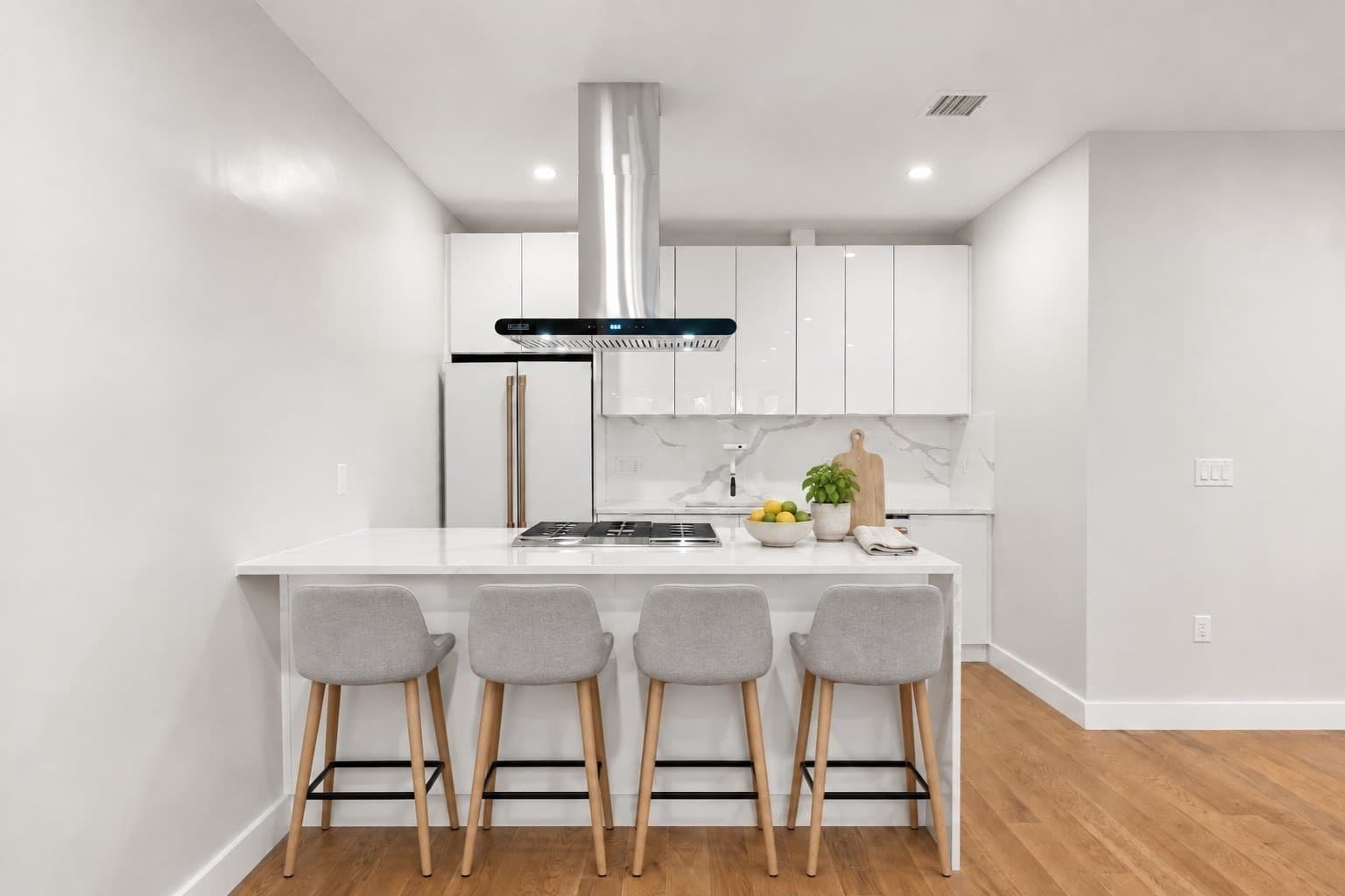 Condominium at 18 Yale Terrace # 1, Boston MA 02130, Boston, photo 2 of 22