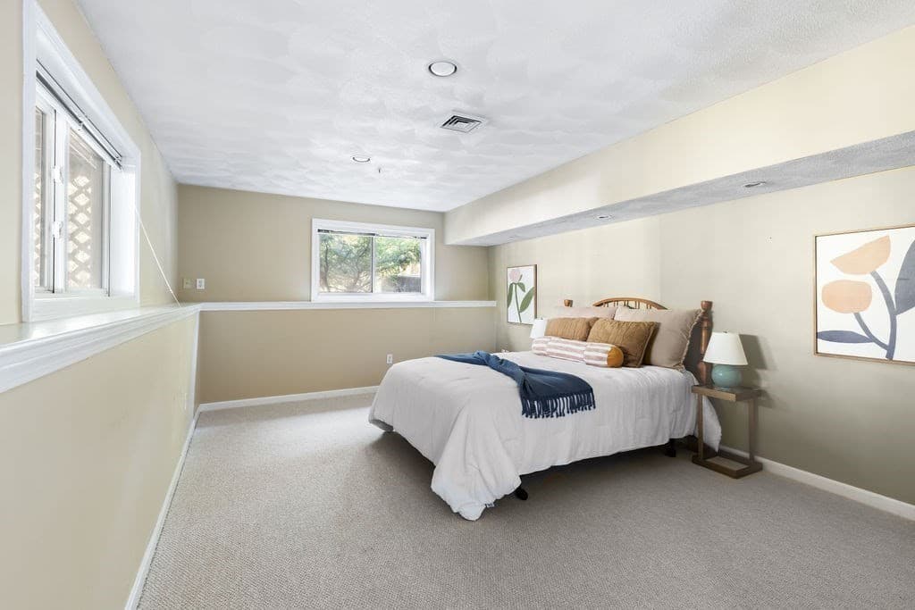Condominium at 72 Cavendish Cir # 72, Salem MA 01970, Salem, photo 23 of 30