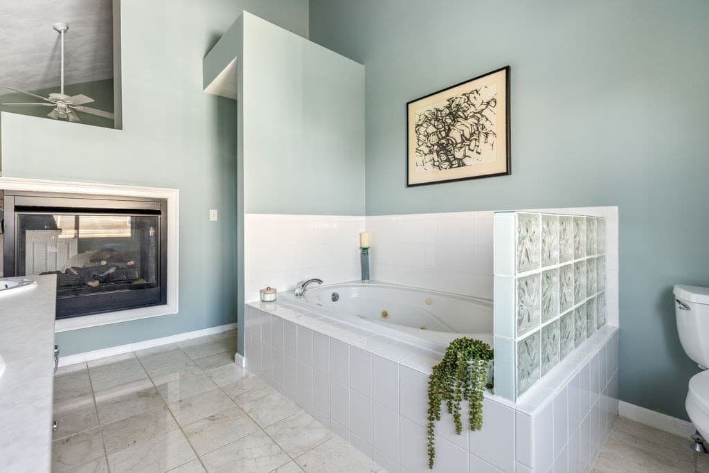 Condominium at 72 Cavendish Cir # 72, Salem MA 01970, Salem, photo 15 of 30