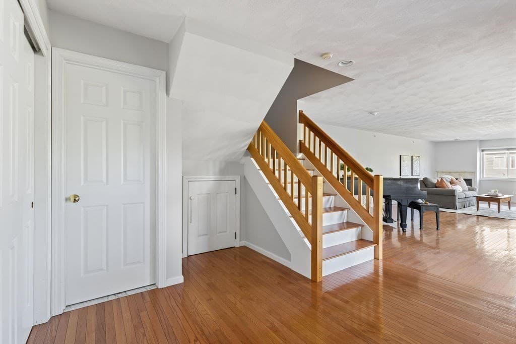 Condominium at 72 Cavendish Cir # 72, Salem MA 01970, Salem, photo 11 of 30
