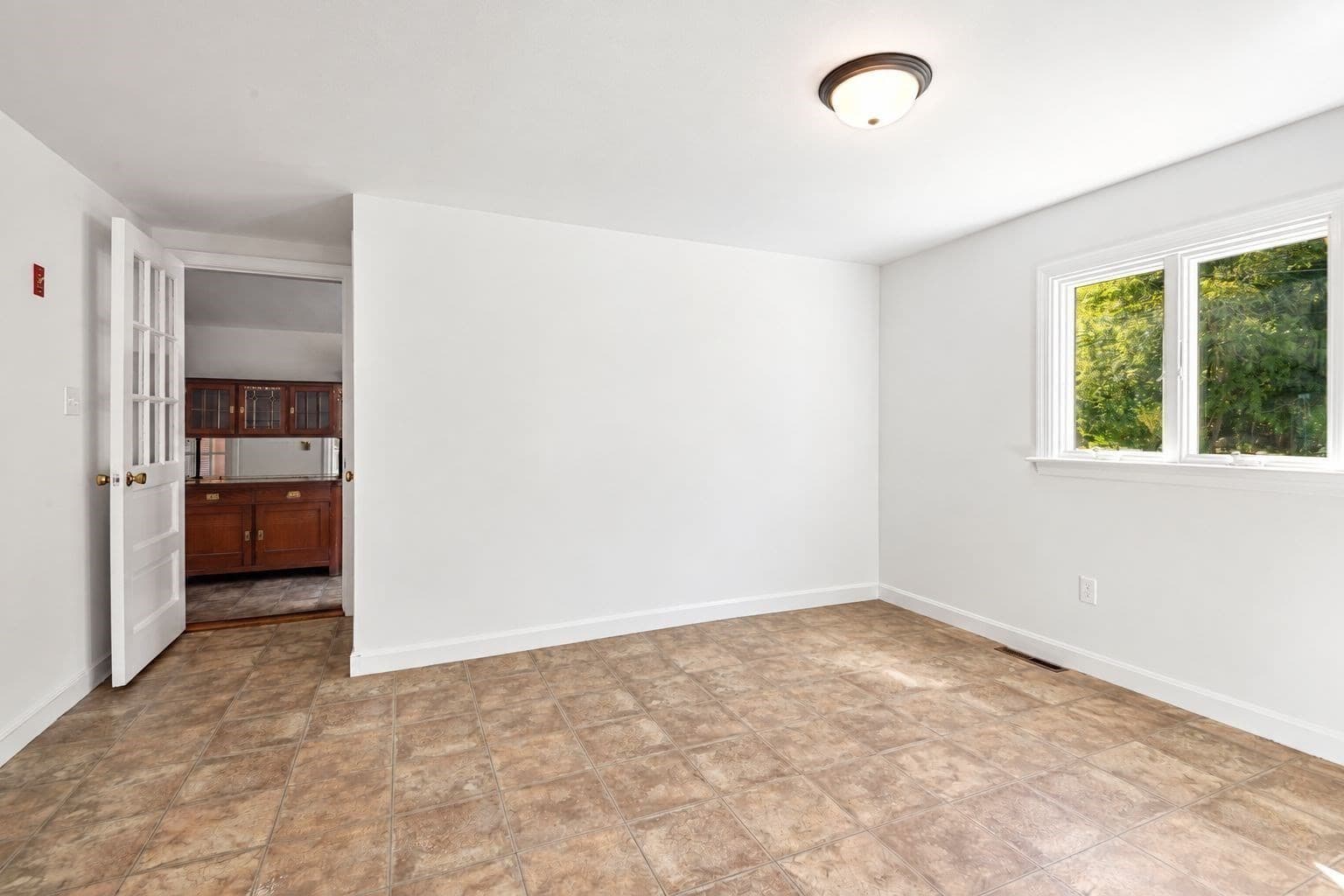 Single Family Residence at 22 Little Ln, Harwich MA 02645, Harwich, photo 5 of 32