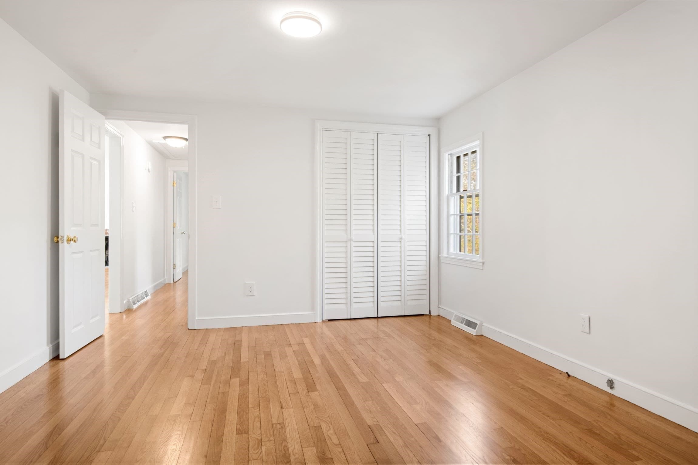 Single Family Residence at 22 Little Ln, Harwich MA 02645, Harwich, photo 14 of 32