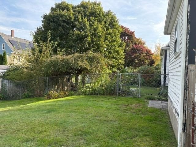 2 Family - 2 Units Side by Side at 9-11 English Row, Grafton MA 01560, Grafton, photo 27 of 27