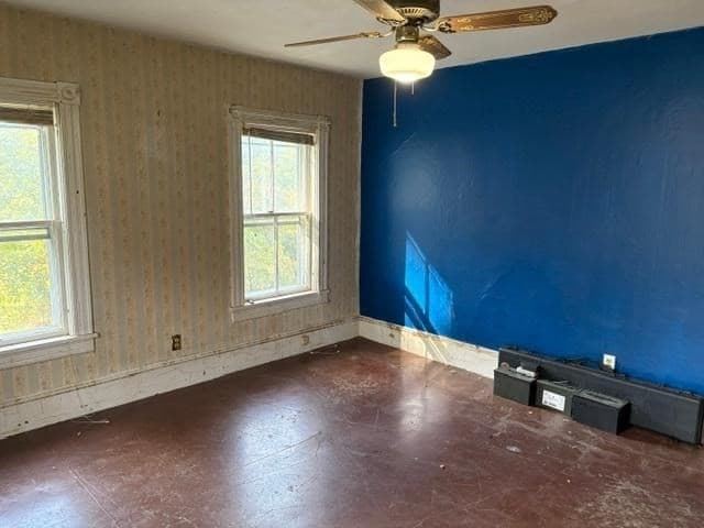 2 Family - 2 Units Side by Side at 9-11 English Row, Grafton MA 01560, Grafton, photo 9 of 27