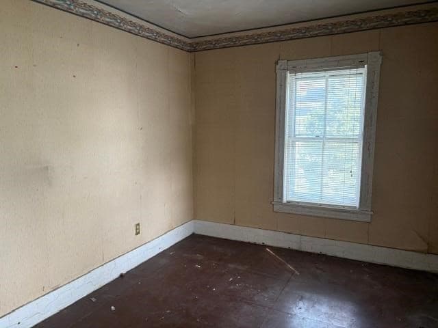 2 Family - 2 Units Side by Side at 9-11 English Row, Grafton MA 01560, Grafton, photo 14 of 27