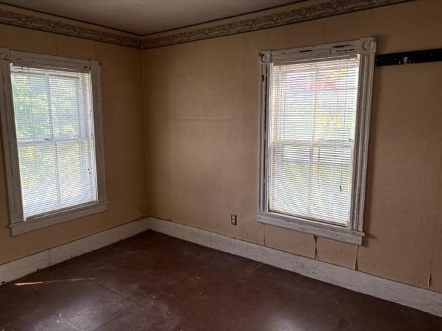 2 Family - 2 Units Side by Side at 9-11 English Row, Grafton MA 01560, Grafton, photo 8 of 27
