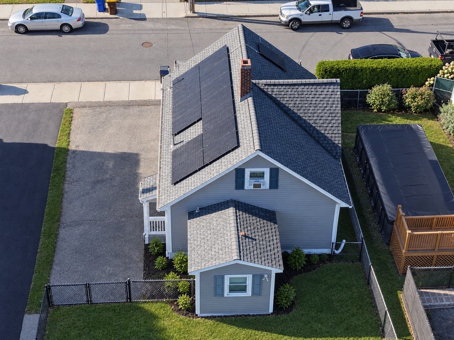 Single Family Residence at 40 Vestal St, Fall River MA 02720, Fall River, photo 3 of 21