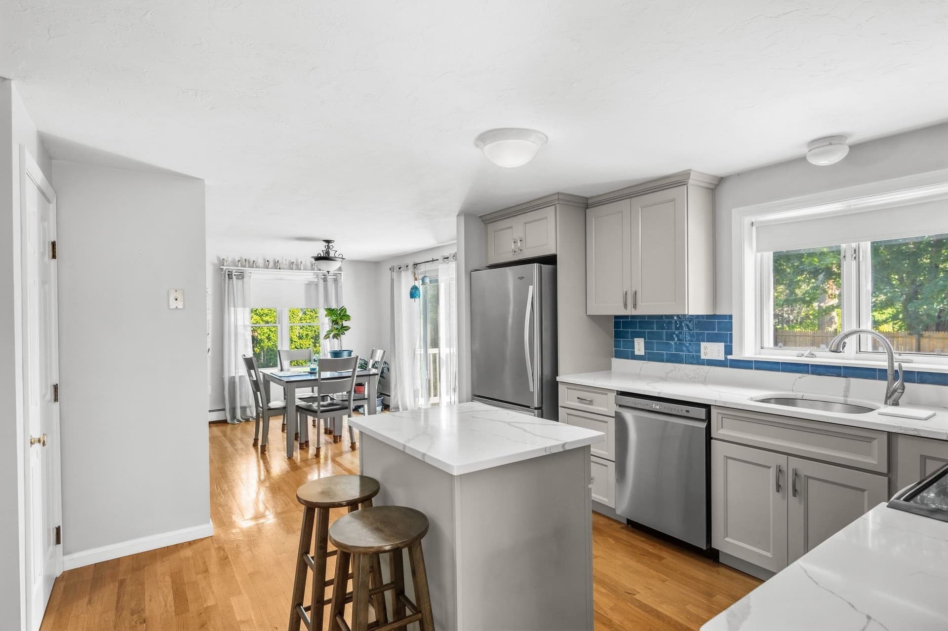 Single Family Residence at 22 Blue Heron Way, Marshfield MA 02050, photo 9 of 39