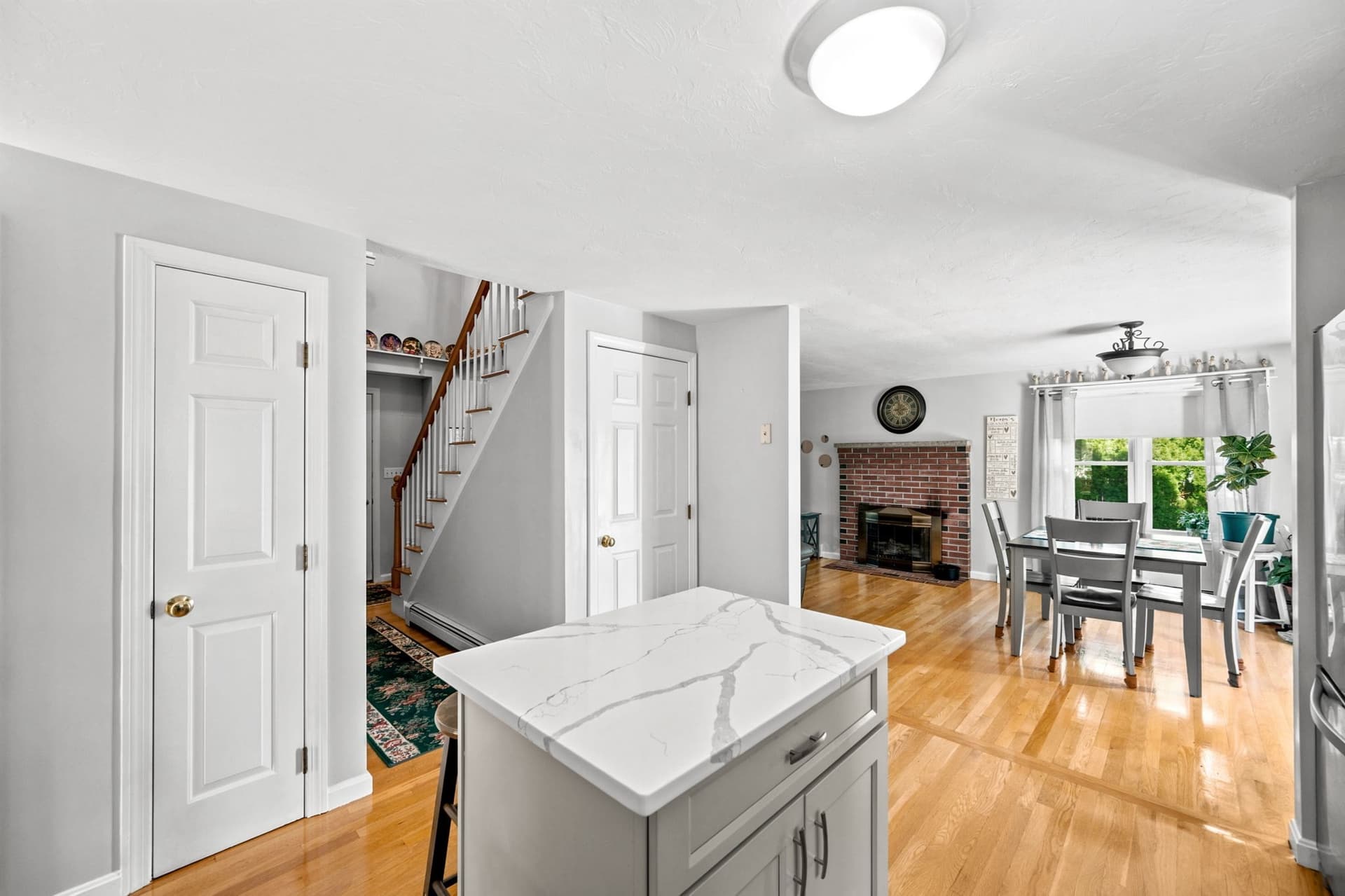 Single Family Residence at 22 Blue Heron Way, Marshfield MA 02050, photo 8 of 39