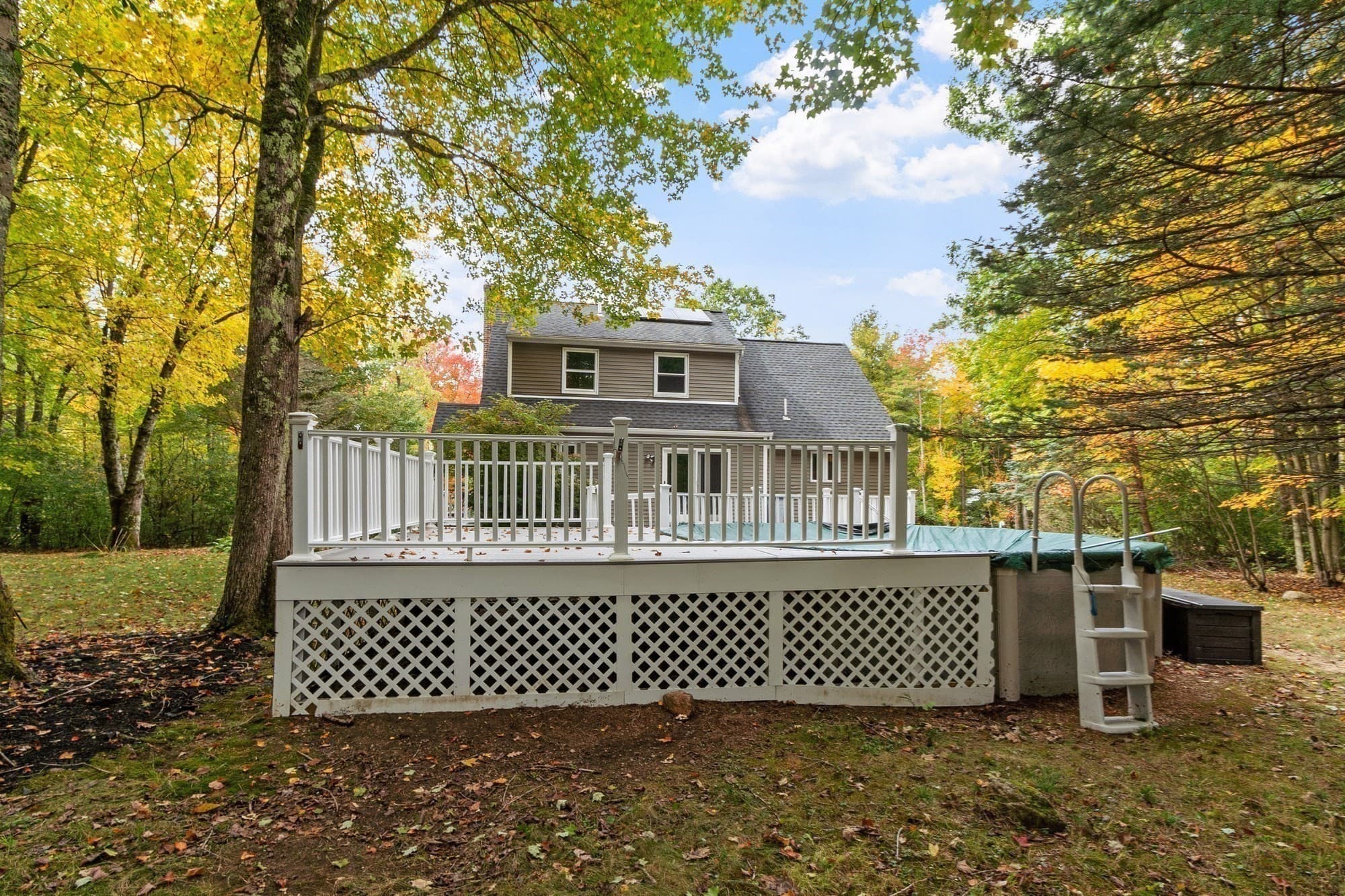 Single Family Residence at 104 Sawyer St, Gardner MA 01440, Gardner, photo 37 of 41