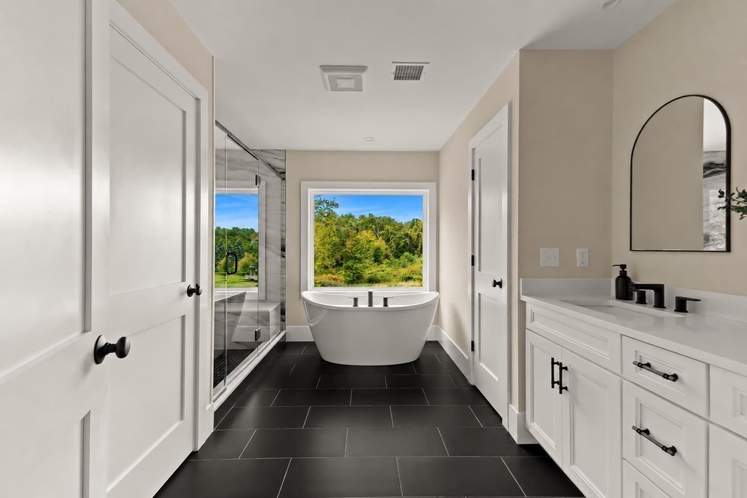 Single Family Residence at 11 Hiawatha Trl, Bridgewater MA 02324, Bridgewater, photo 23 of 42