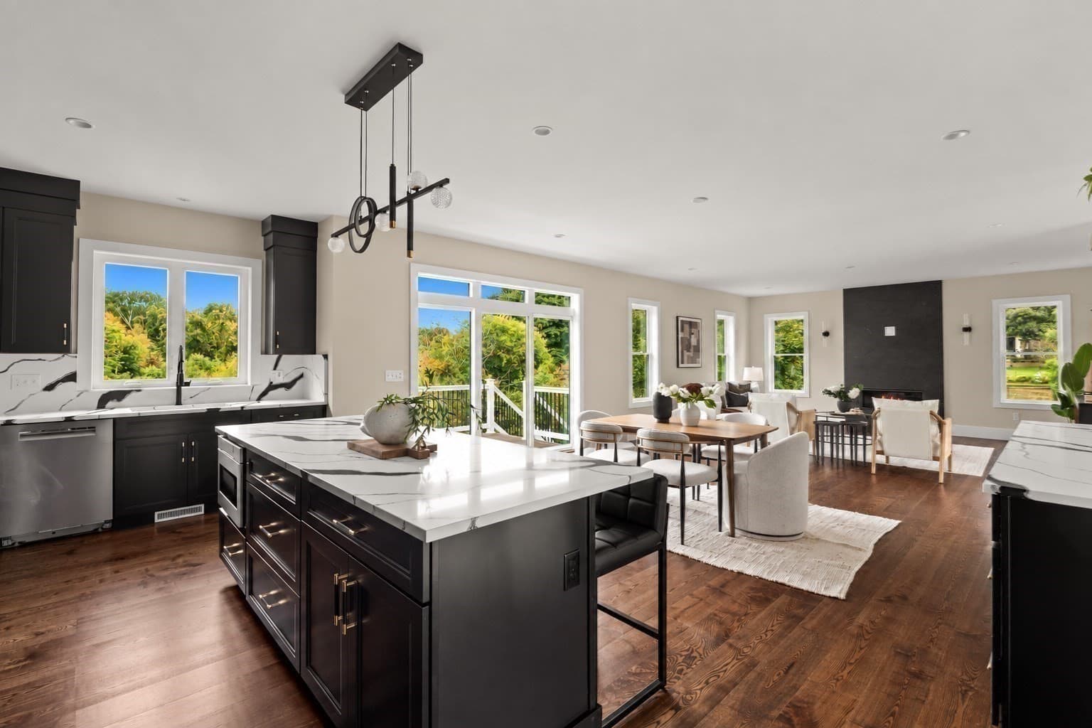 Single Family Residence at 11 Hiawatha Trl, Bridgewater MA 02324, Bridgewater, photo 12 of 42