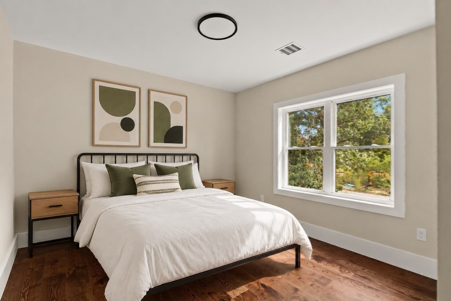 Single Family Residence at 11 Hiawatha Trl, Bridgewater MA 02324, Bridgewater, photo 32 of 42