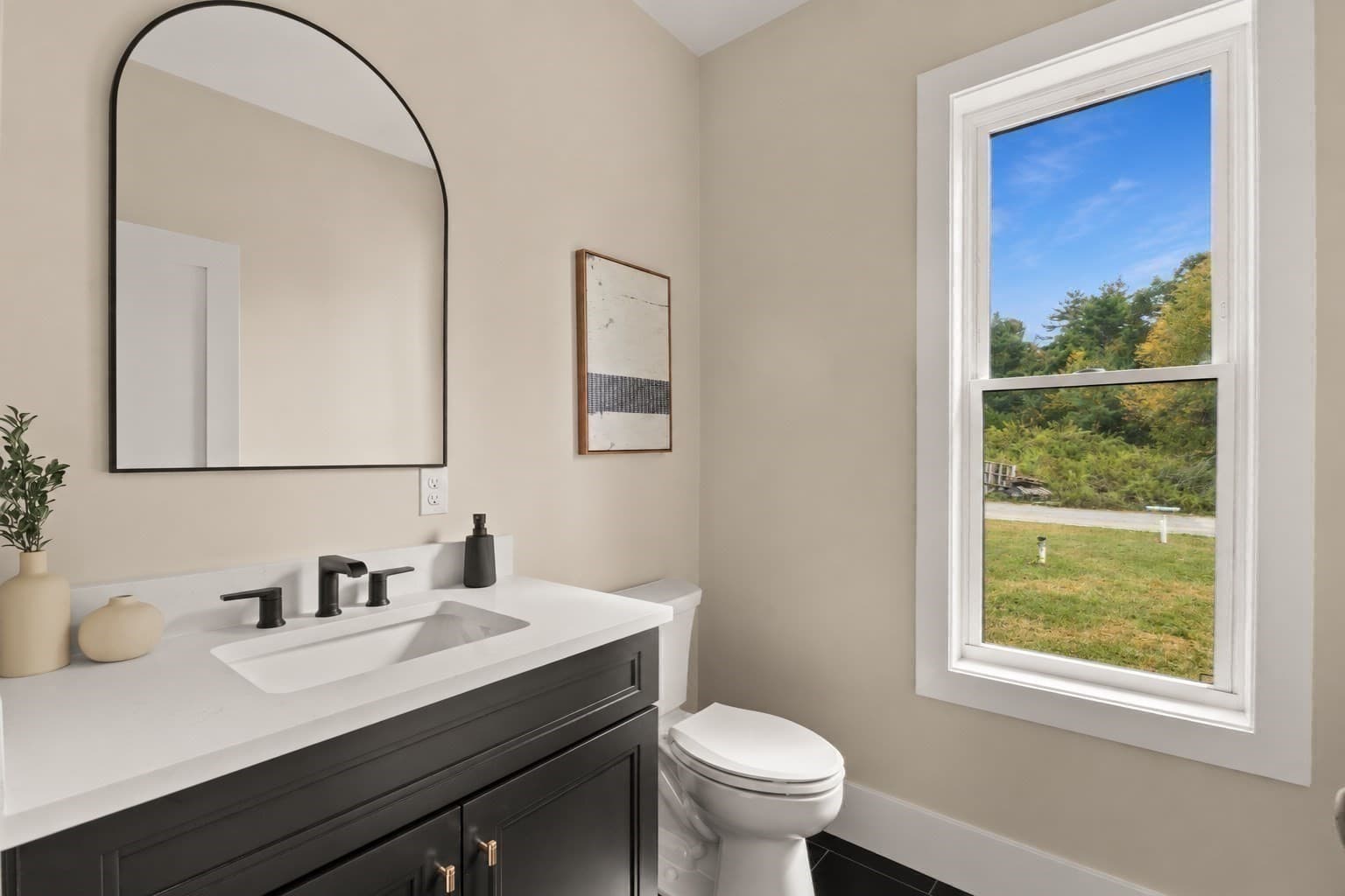 Single Family Residence at 11 Hiawatha Trl, Bridgewater MA 02324, Bridgewater, photo 18 of 42