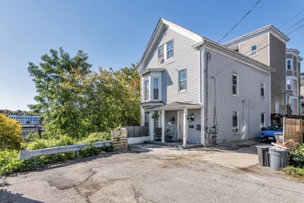 4 Avon Place, Haverhill MA 01832