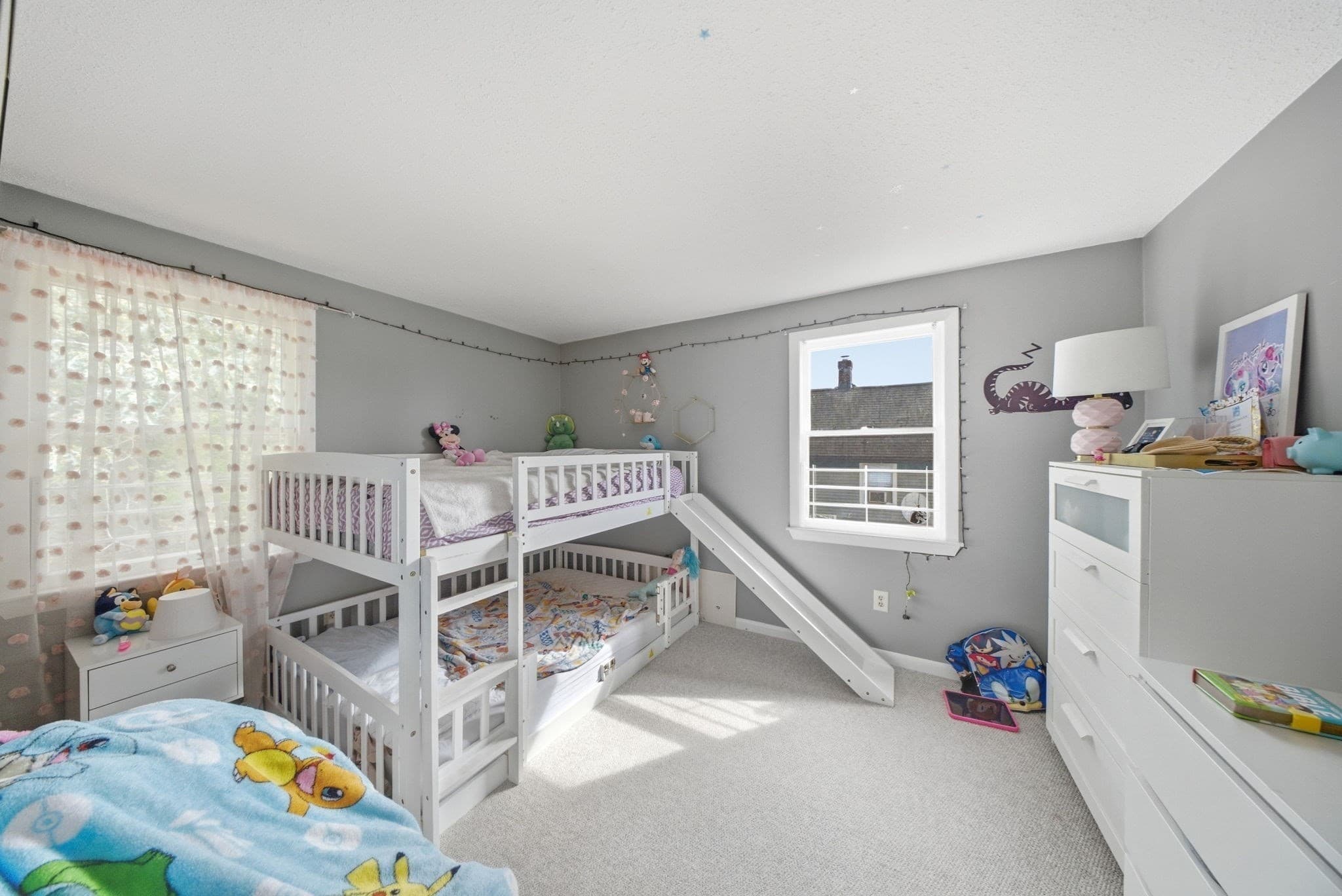 Duplex at 19-21 Moore Ave, Franklin MA 02038, Franklin, photo 26 of 33