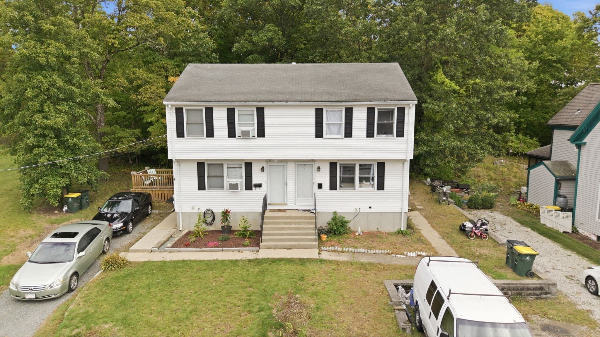 19-21 Moore Ave, Franklin MA 02038