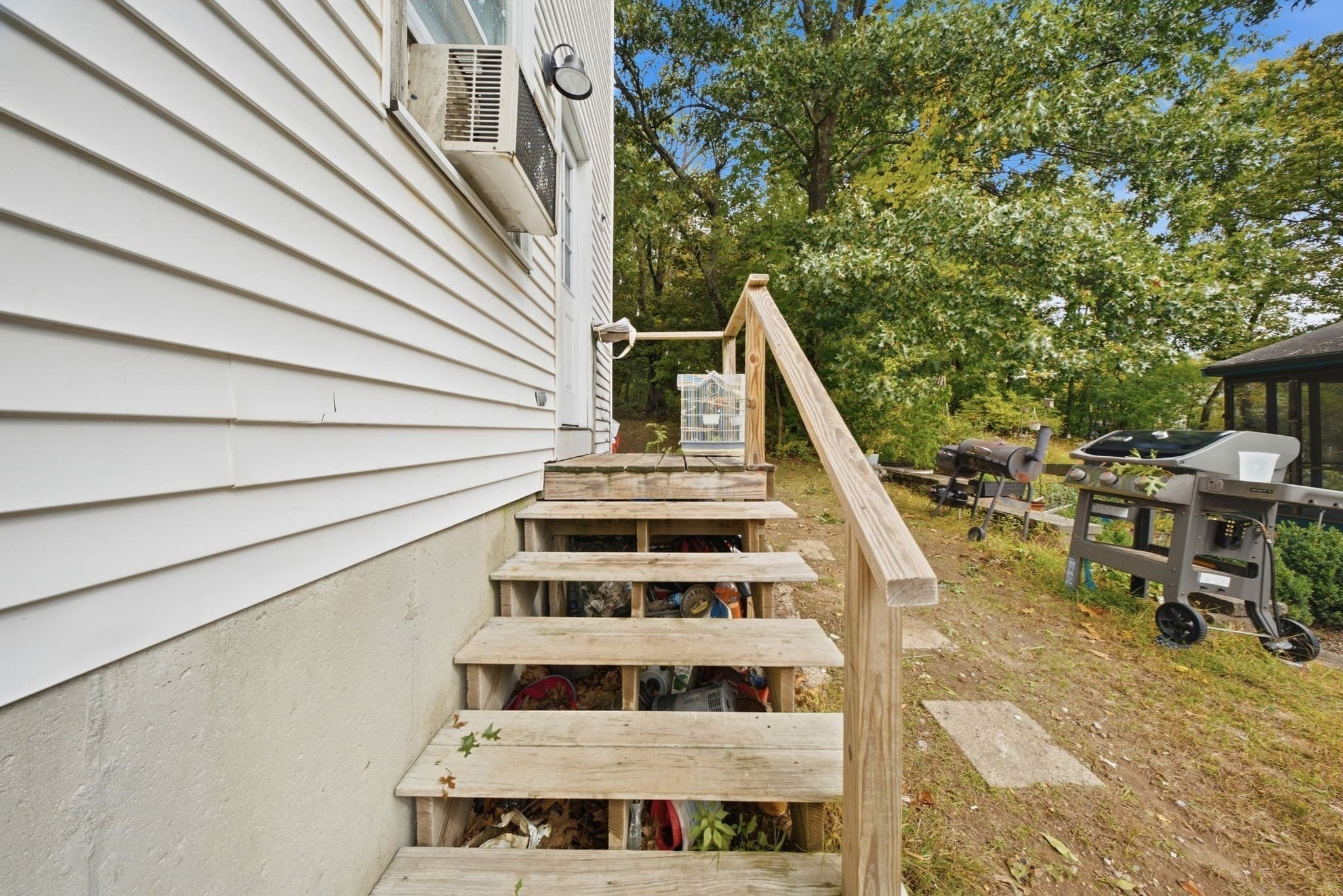 Duplex at 19-21 Moore Ave, Franklin MA 02038, Franklin, photo 30 of 33