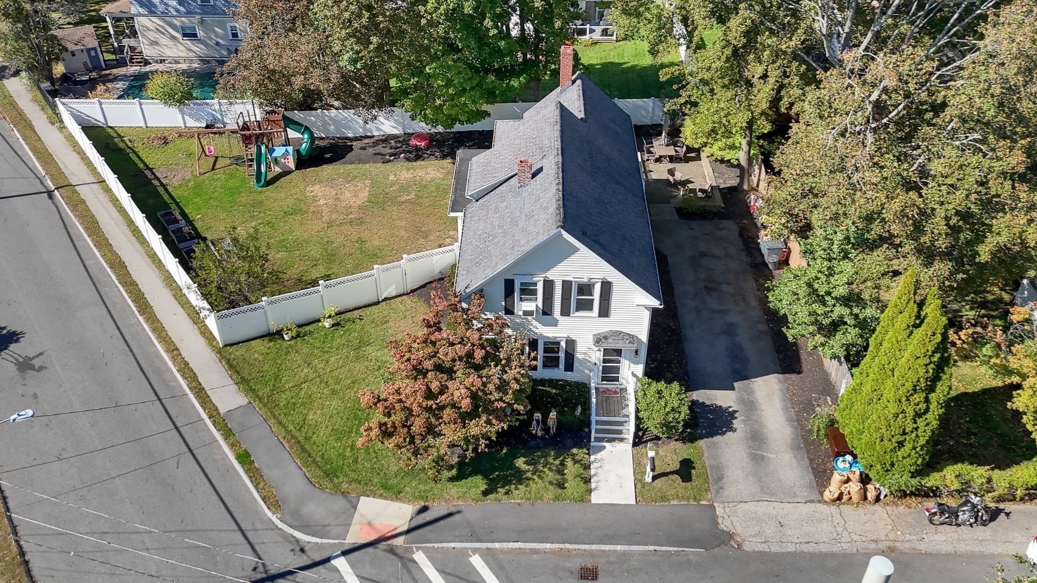 Single Family Residence at 37 Dudley St, North Andover MA 01845, North Andover, photo 28 of 40