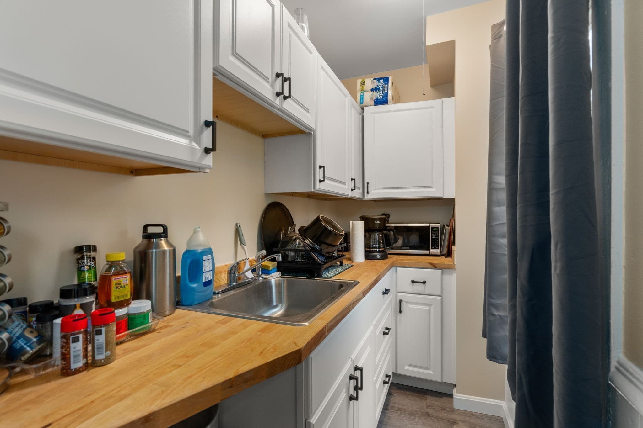 5-9 Family at 11-15 5th Ave, Webster MA 01570, Webster, photo 23 of 42