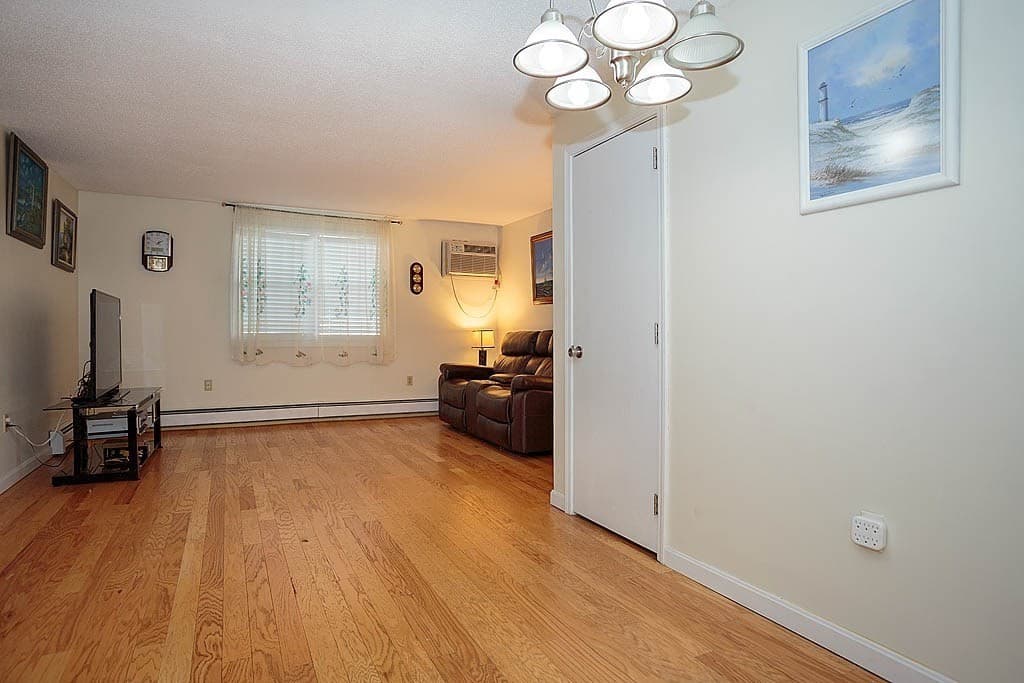 Condominium at 305 Pine St # 6, Lowell MA 01851, Lowell, photo 5 of 19
