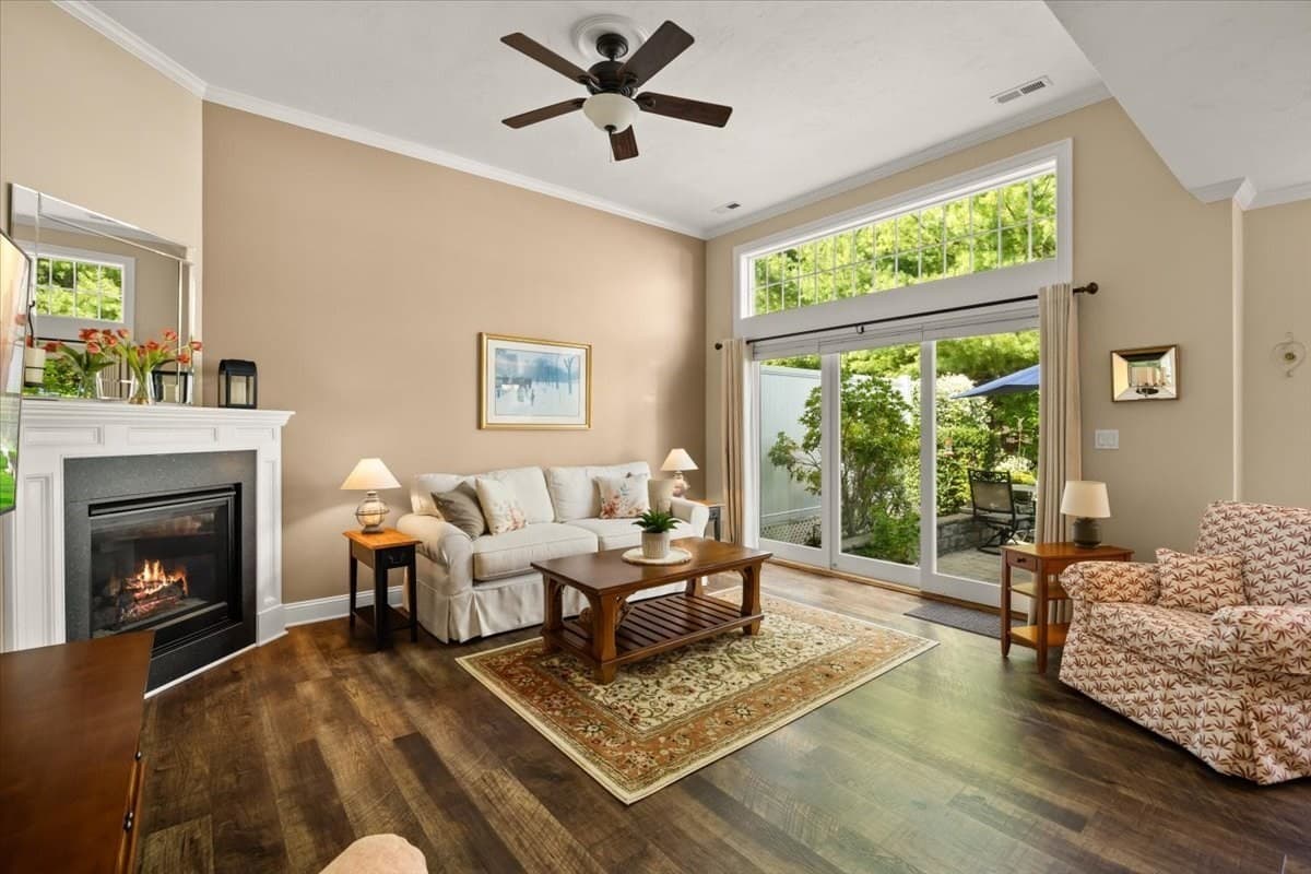 Condominium at 1 Crows Nest Ln # 1, Marshfield MA 02050, Marshfield, photo 13 of 42