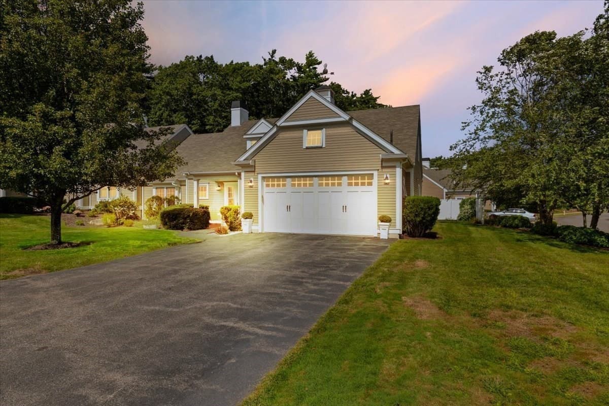 Condominium at 1 Crows Nest Ln # 1, Marshfield MA 02050, Marshfield, photo 40 of 42
